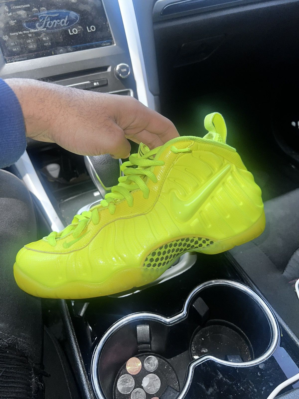 Nike Nike Air Max Foamposite Pro Volt 2014 Size US 9.5 / EU 42-43 - 3 Thumbnail