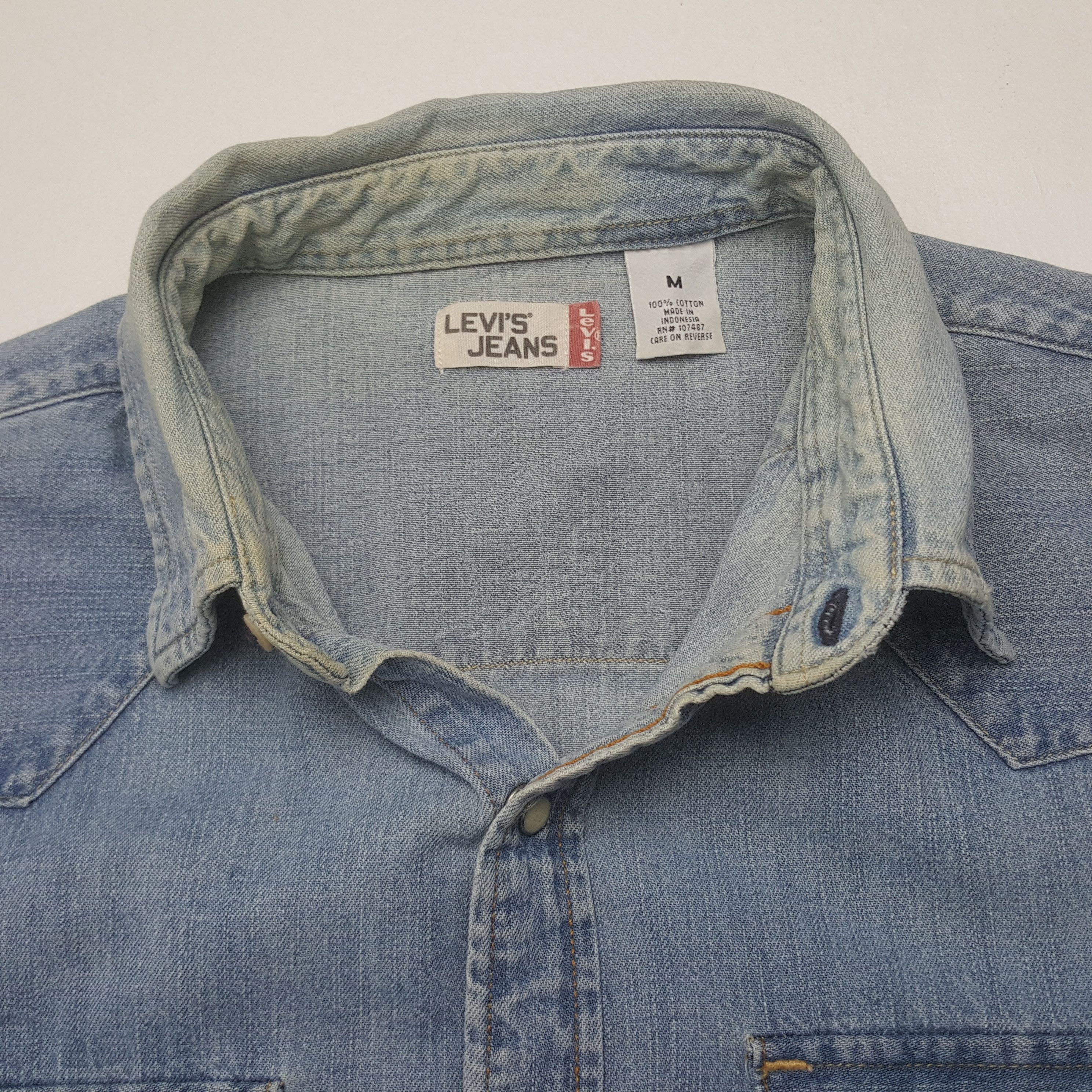 Levi's Vintage Levi's Jeans Denim Button Up Shirt Size US M / EU 48-50 / 2 - 5 Thumbnail
