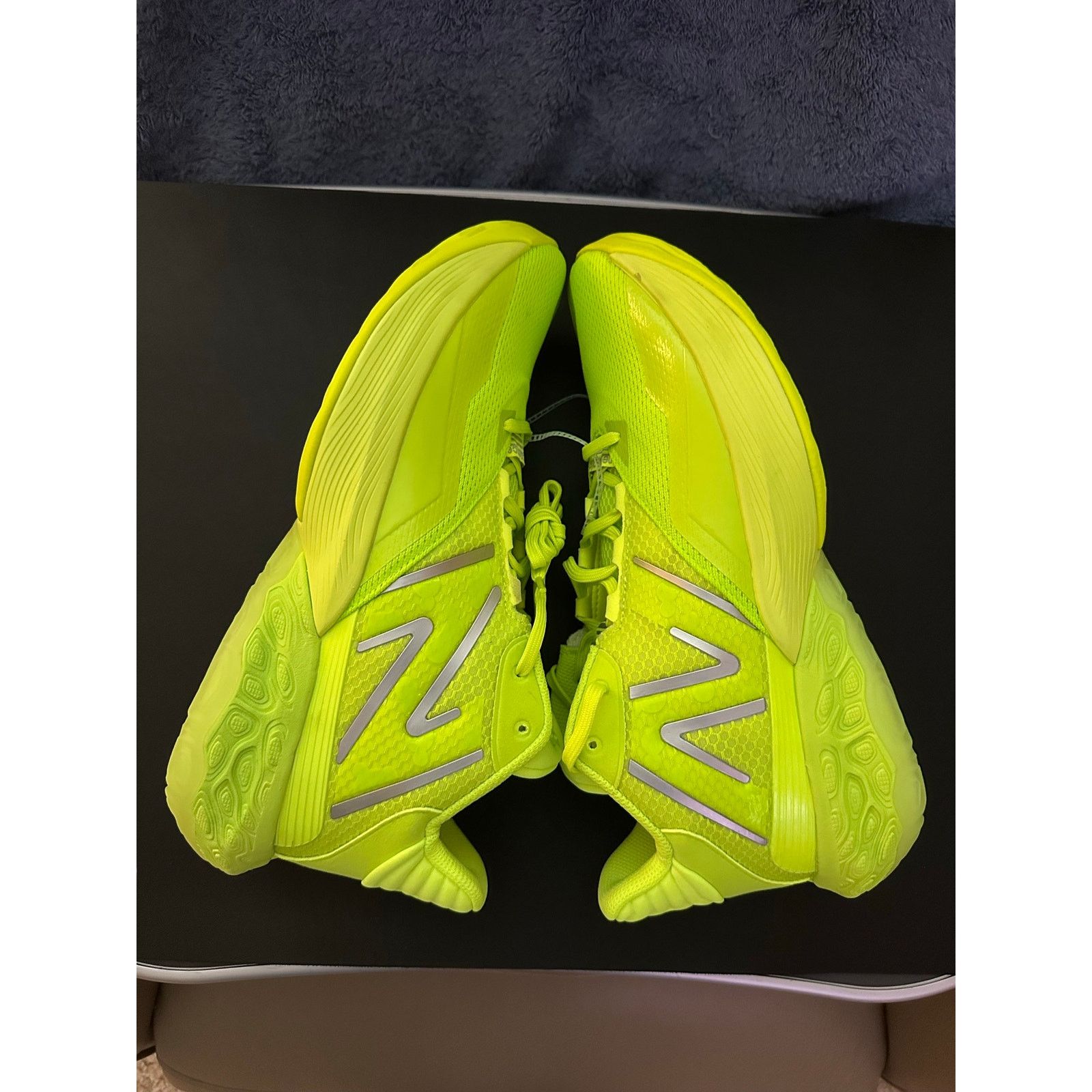 New Balance *NWT* - Rare New Balance Two WXY v4 basketball shoes Size US 11.5 / EU 44-45 - 3 Thumbnail