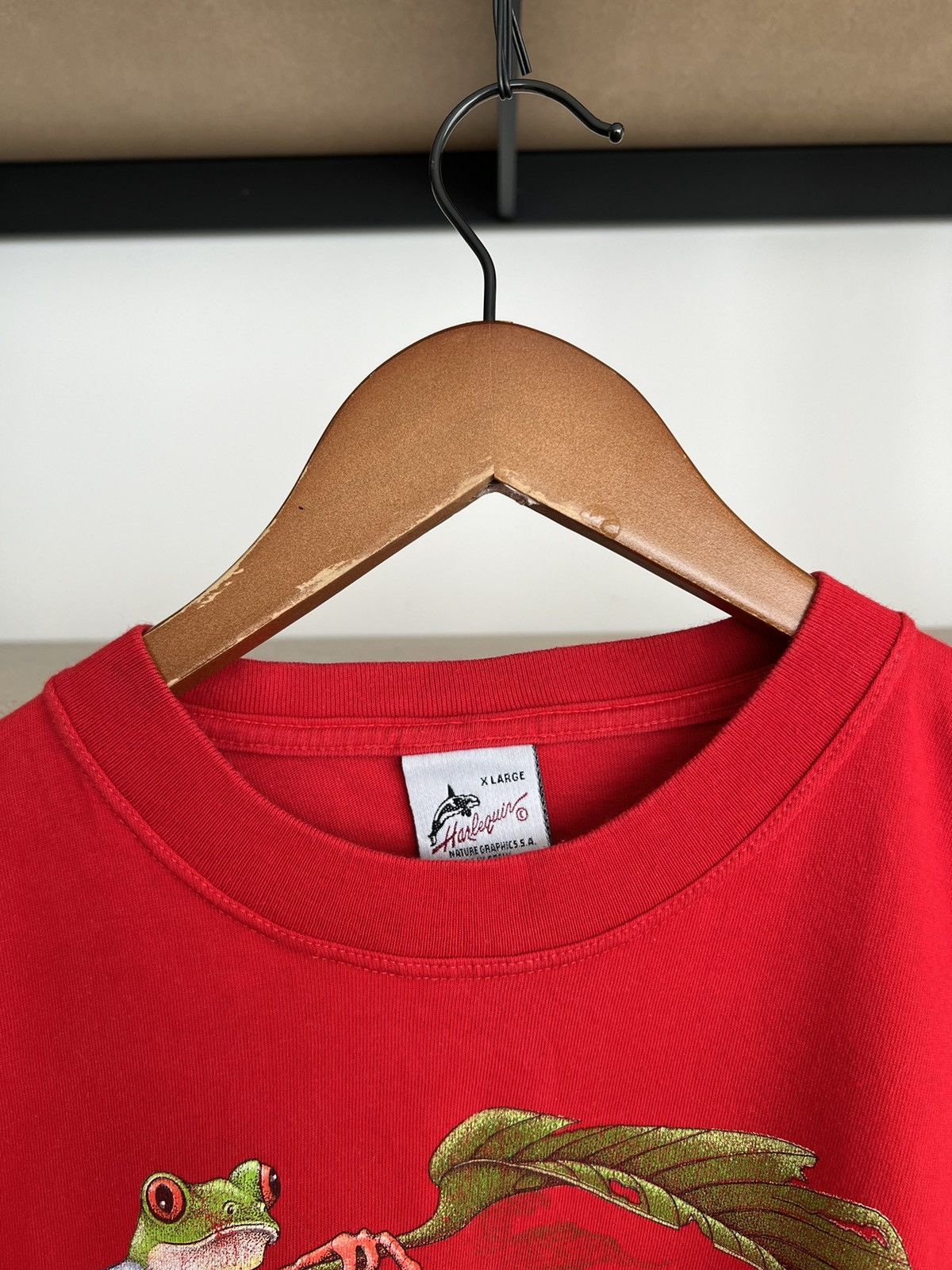 Vintage Vintage 1991 Harlequin Frog Ken Drewke Nature Red T-shirt Size US XL / EU 56 / 4 - 7 Thumbnail