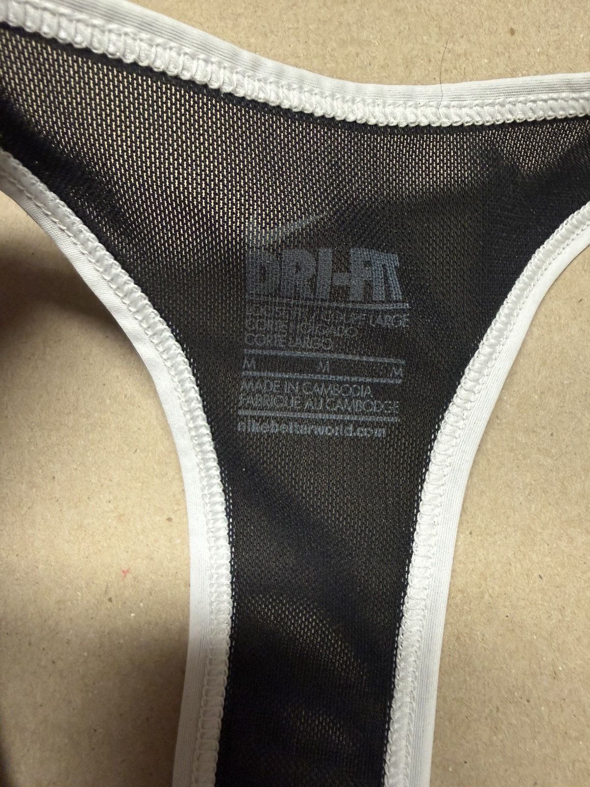 Nike Nike tank top White Womens size Medium! Size M / US 6-8 / IT 42-44 - 3 Thumbnail