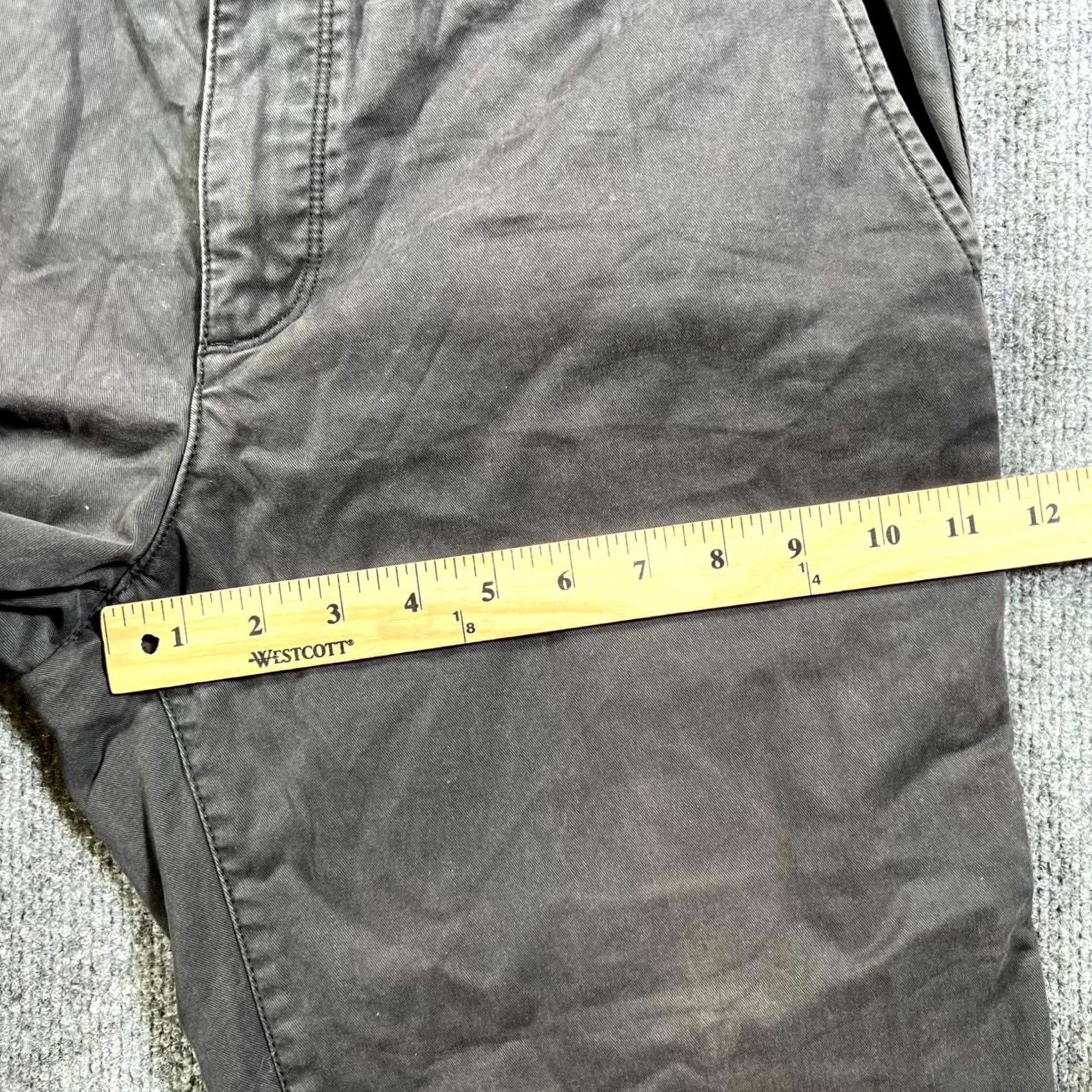 Gap Gap Pants Mens 33x30 Black Khakis Flannel Lined Straight Flat Front Slash Pockets Vintage Sit Vintage? Size US 33 - 6 Thumbnail