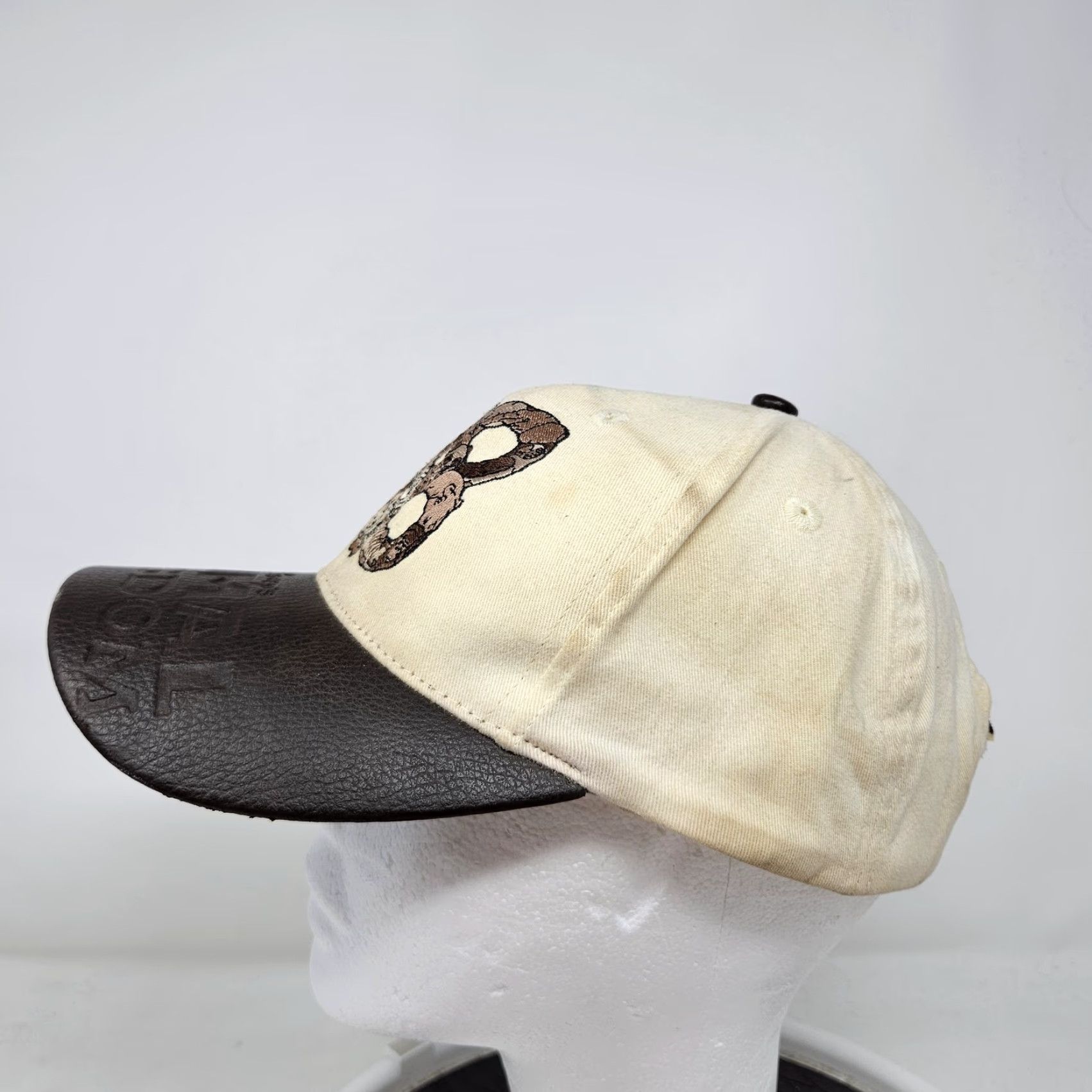 Disney VINTAGE Disney Animal Kingdom Hat Cap Strap Back Embroidered Mens Theme Park 90s Canvas Cotton Beige Adjustable Boys? Size US M / EU 48-50 / 2 - 5 Thumbnail