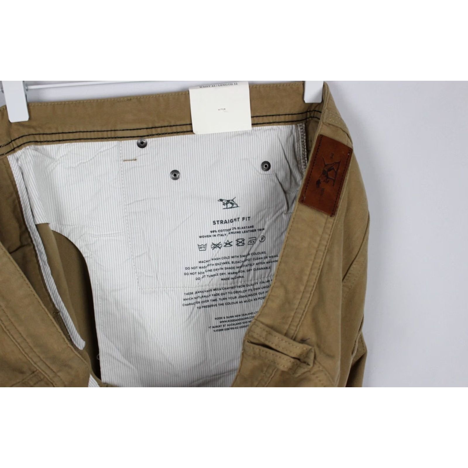 Rodd & Gunn VINTAGE Rodd & Gunn Men's Albury Straight Pants 42 x 32 Tussok Khaki Beige Khakis 42 Mens Pants Regular 42x32 Men’s Khaki Size US 42 / EU 58 - 4 Thumbnail