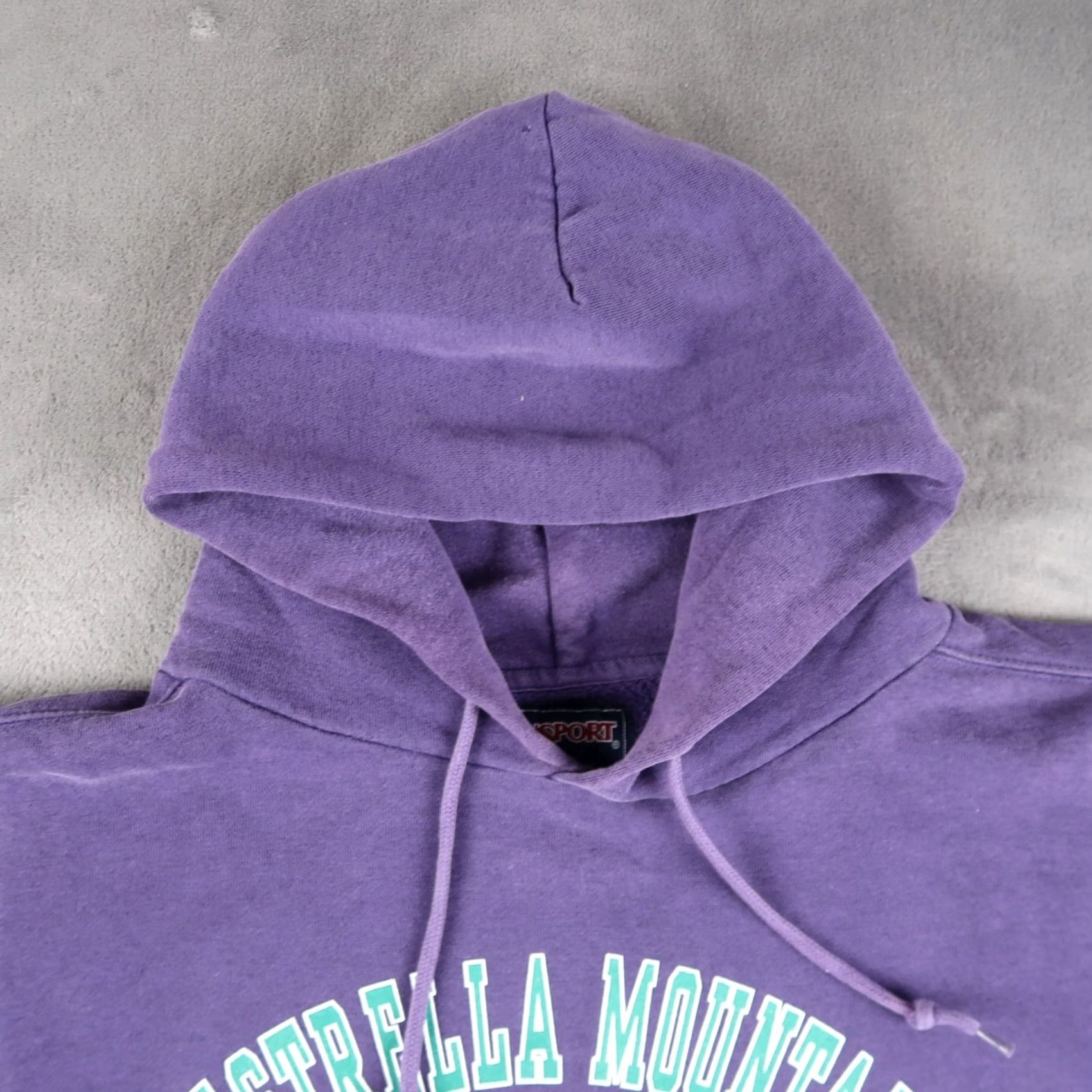 Jansport VINTAGE JanSport Sweatshirt Hoodie Shirt Mens 2XL Purple 90s Estrella Mountain College Graphic Print Hoodie Pullover Crew Neck Sweatshirt Size US XXL / EU 58 / 5 - 6 Thumbnail