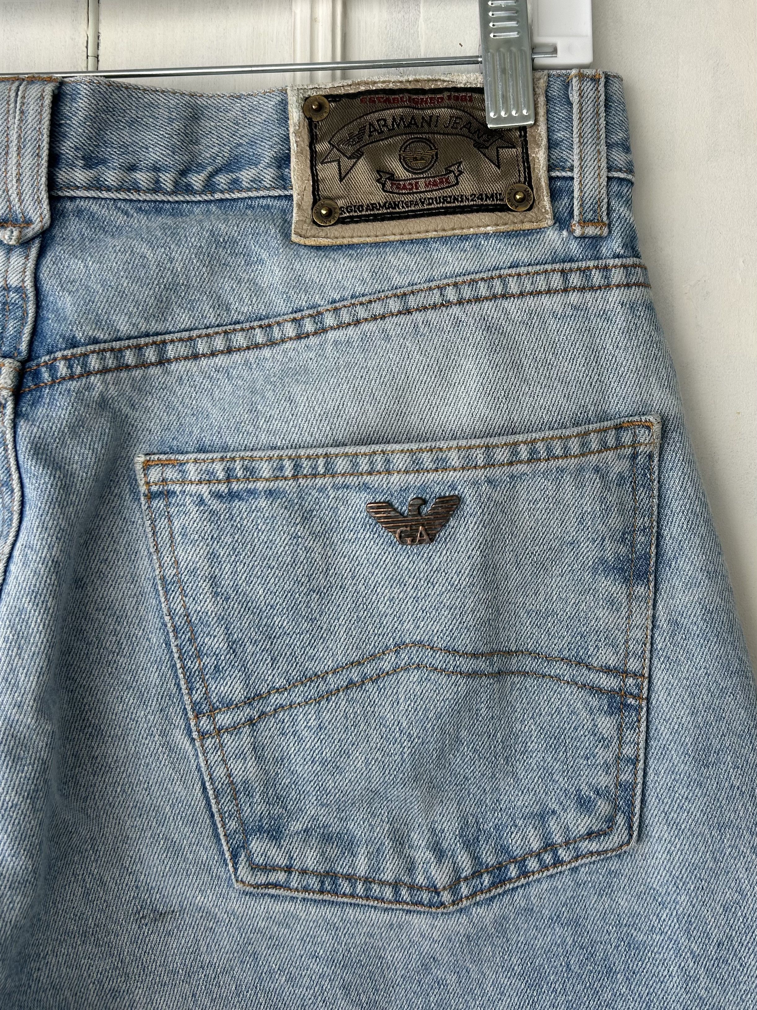 Emporio Armani Vintage Armani Jeans Denim Made in Italy Size US 33 - 2 Thumbnail