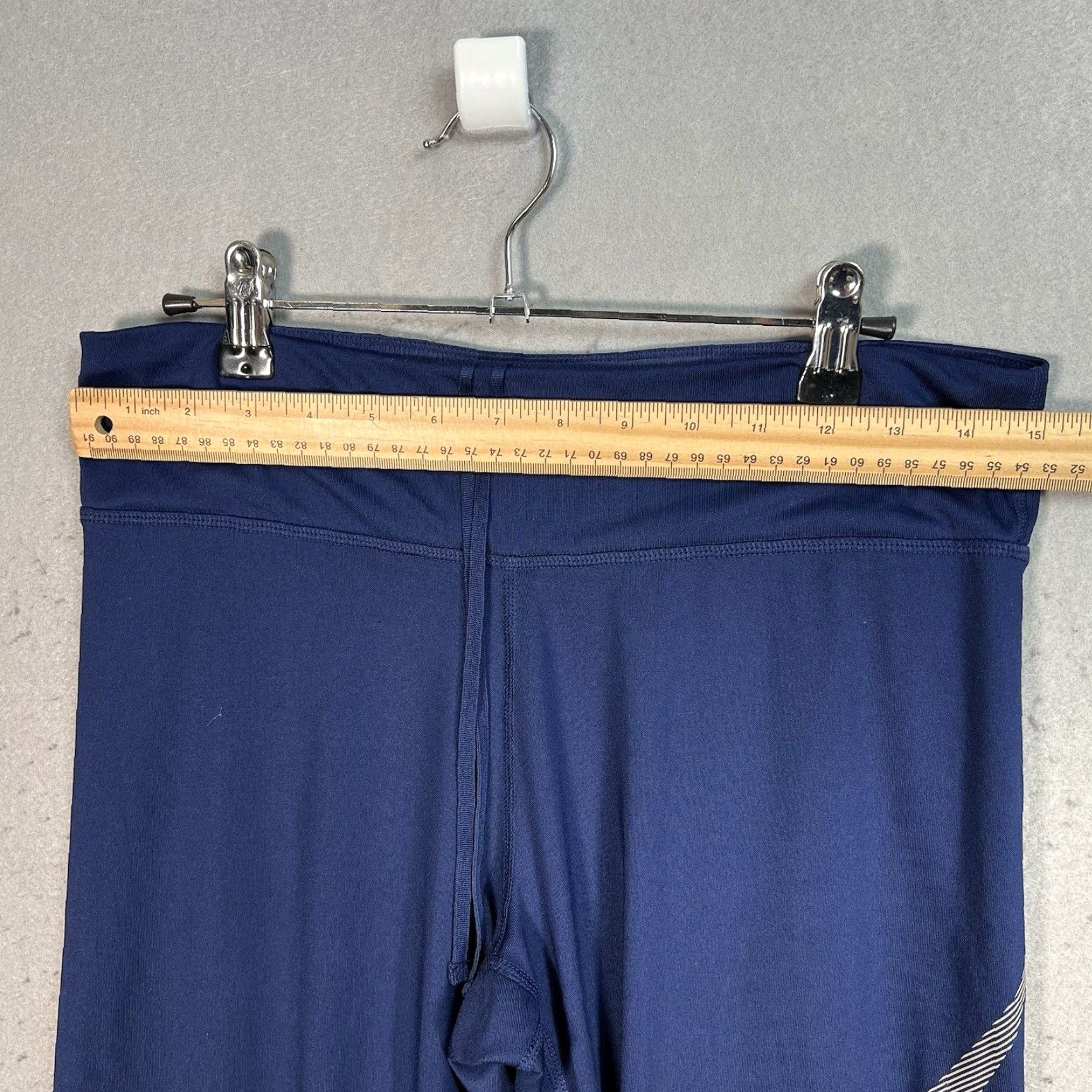 Nike VINTAGE Nike Dri Fit Athletic Tights Pants Women Large Blue Crop 3/4 Length Size 36" / US 14 / IT 50 - 2 Thumbnail