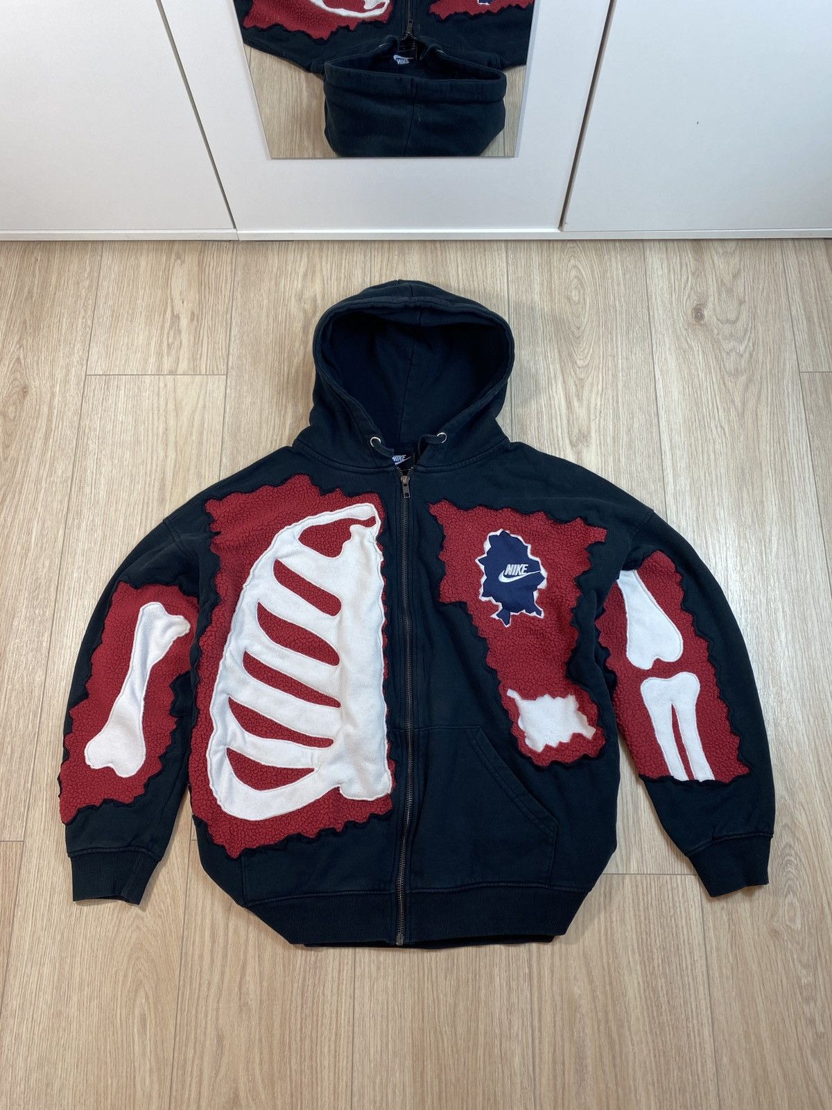 Japanese Brand × Nike × Vintage Nike Custom Skeleton Zip Up Hoodie Skull Bones Vintage Y2K Size US S / EU 44-46 / 1 - 1 Thumbnail