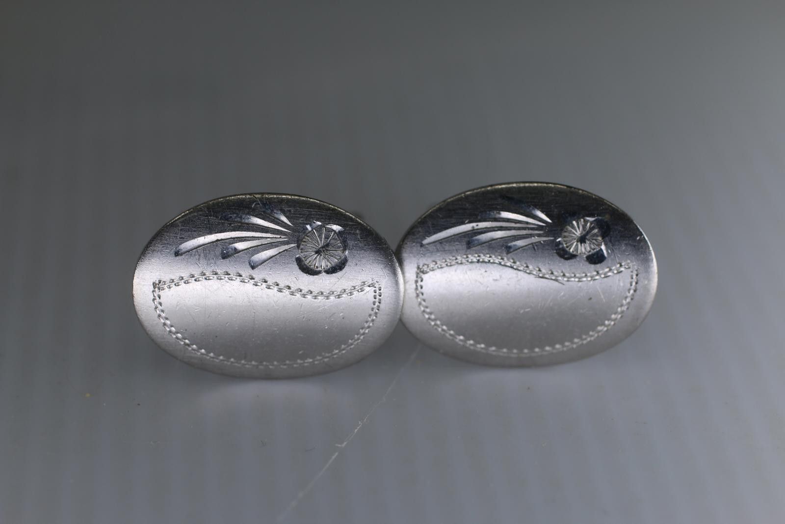 The Unbranded Brand Vintage Silver-Tone Etched Oval Cufflinks Mid-Century Design Size ONE SIZE - 2 Thumbnail