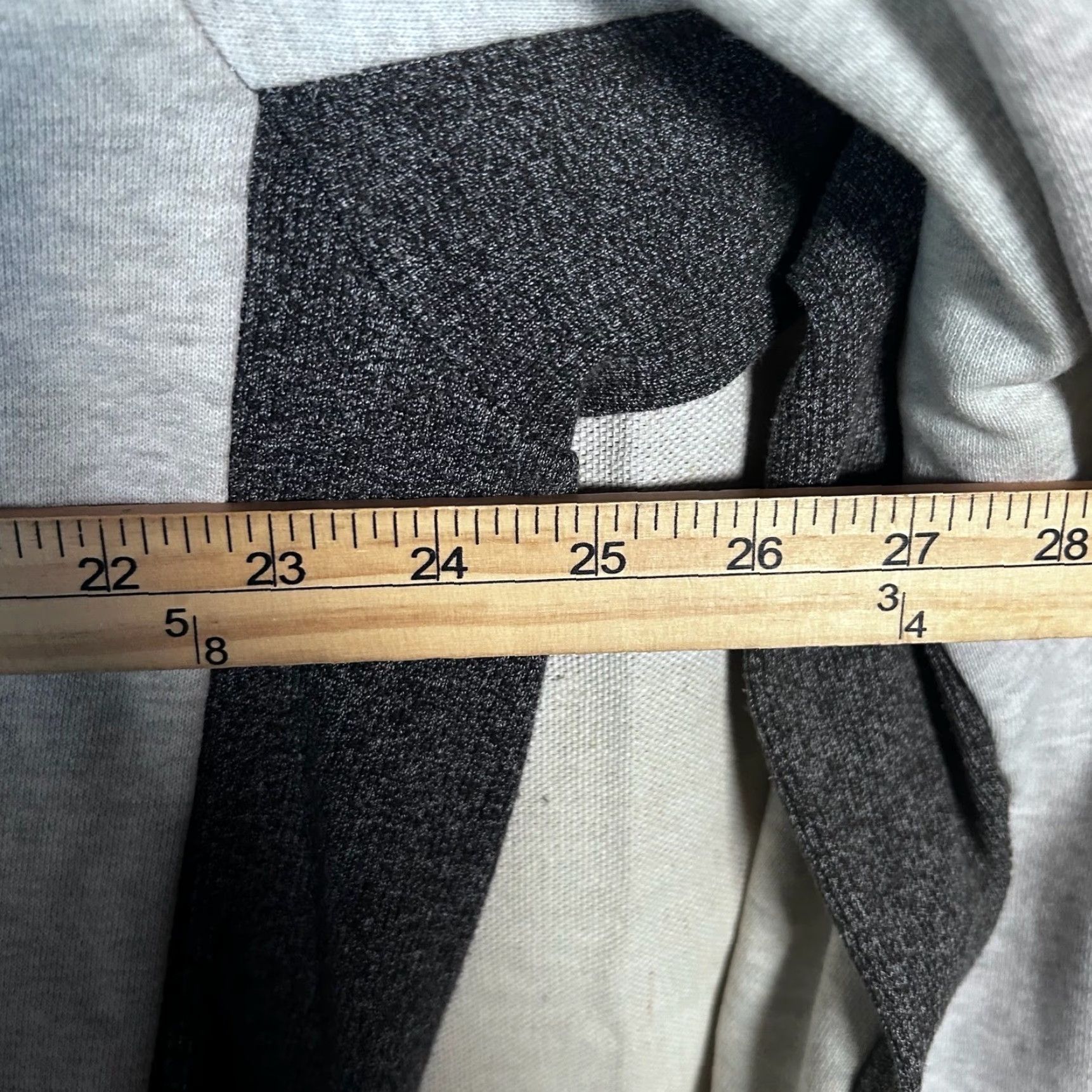 RVCA RVCA Hoodie Mens Two Tone Grey Pullover Regular Fit L Cotton Pullover Logo Pockets All Seasons Size US L / EU 52-54 / 3 - 5 Thumbnail