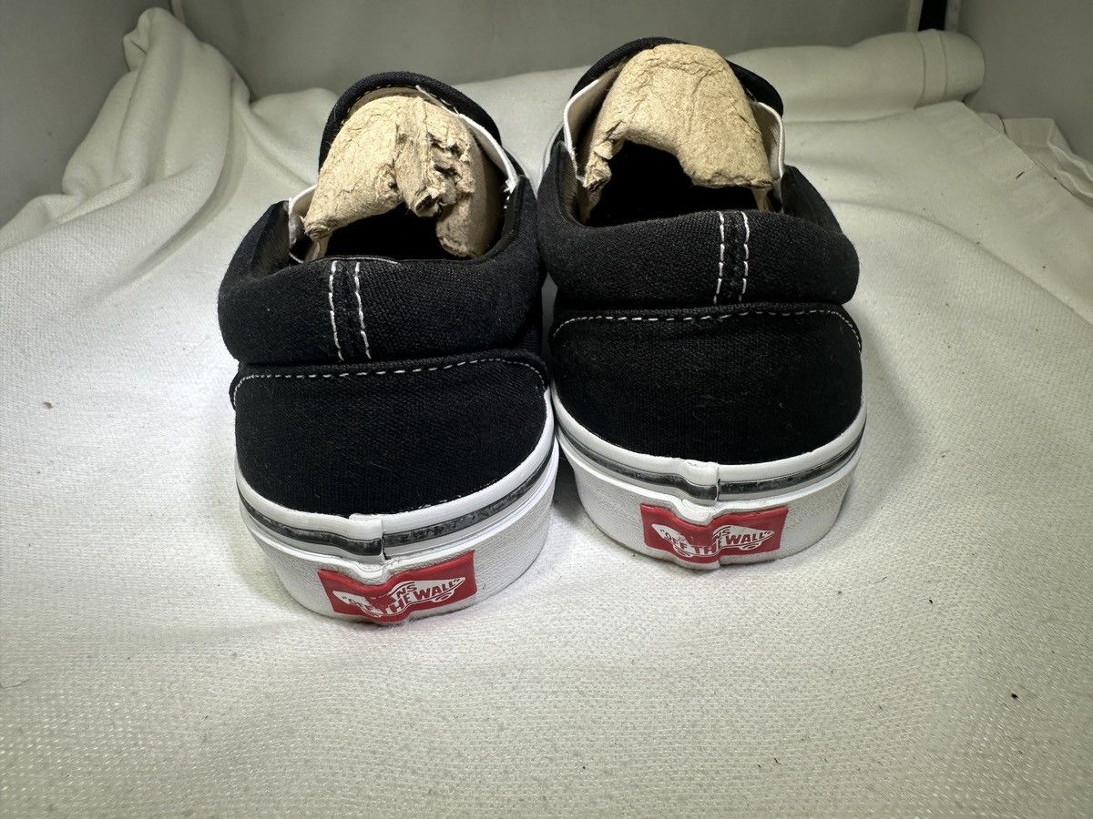 Vans VANS Black Canvas Slip On Men's (7.5 )Women's (9) Size US 9 / IT 39 - 4 Thumbnail