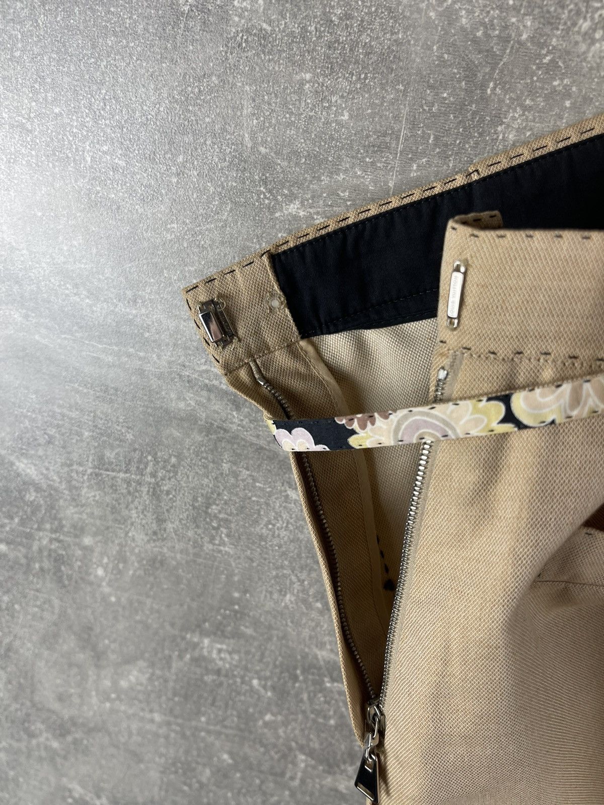 Louis Vuitton Louis Vuitton Beige Adjustable Belt Cotton-Line Blend Skirt Size 27" / US 4 / IT 40 - 4 Thumbnail