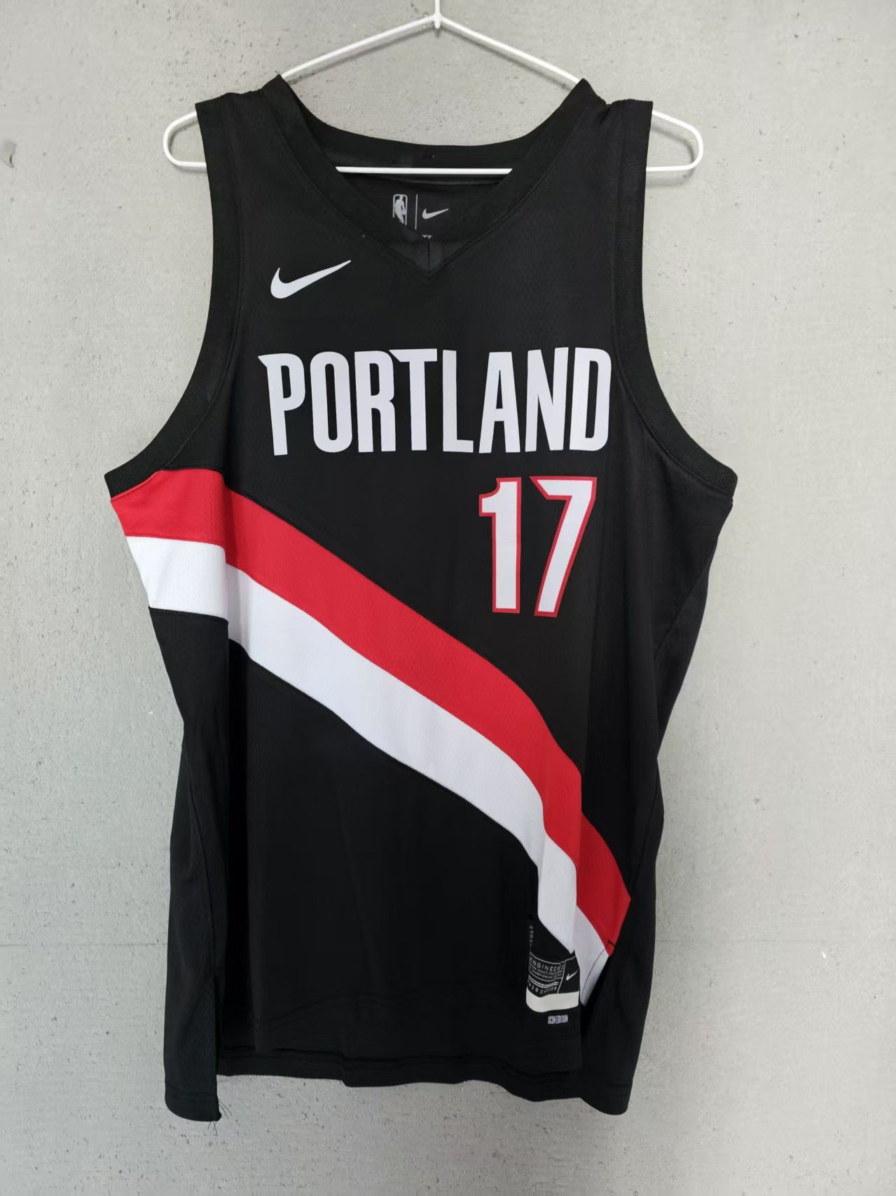 NBA Trail Blazers #17 Shaedon Sharpe Jersey 26 City Edition S Size US S / EU 44-46 / 1 - 1 Thumbnail