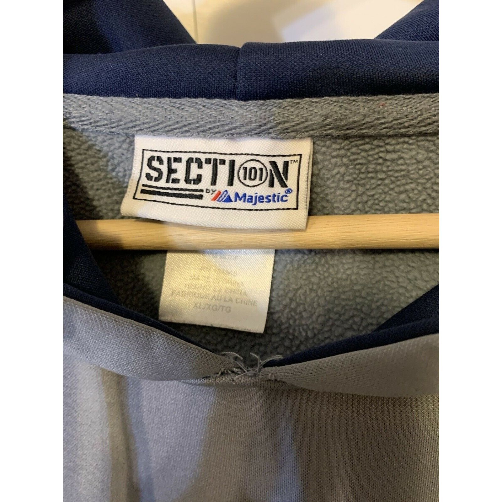 Majestic Section 101 Majestic MICHIGAN Men’s Sz XL Gray Fleece Pullov Size US XL / EU 56 / 4 - 2 Thumbnail