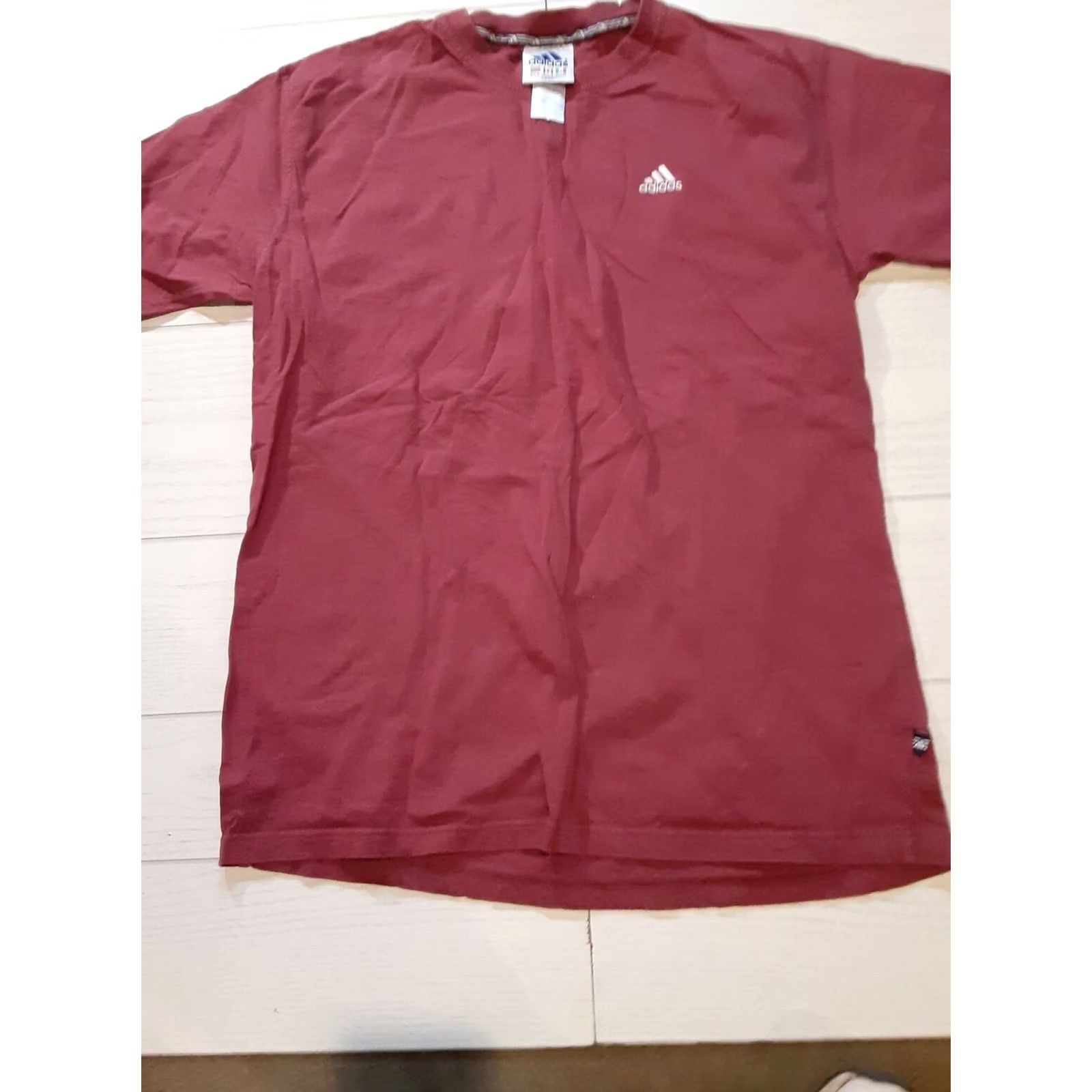 Adidas VINTAGE adidas T-Shirt XL Burgendy 90s Men Short Sleeve Regular 30in Long 21in Pit to Pit Mens Size US XL / EU 56 / 4 - 3 Thumbnail