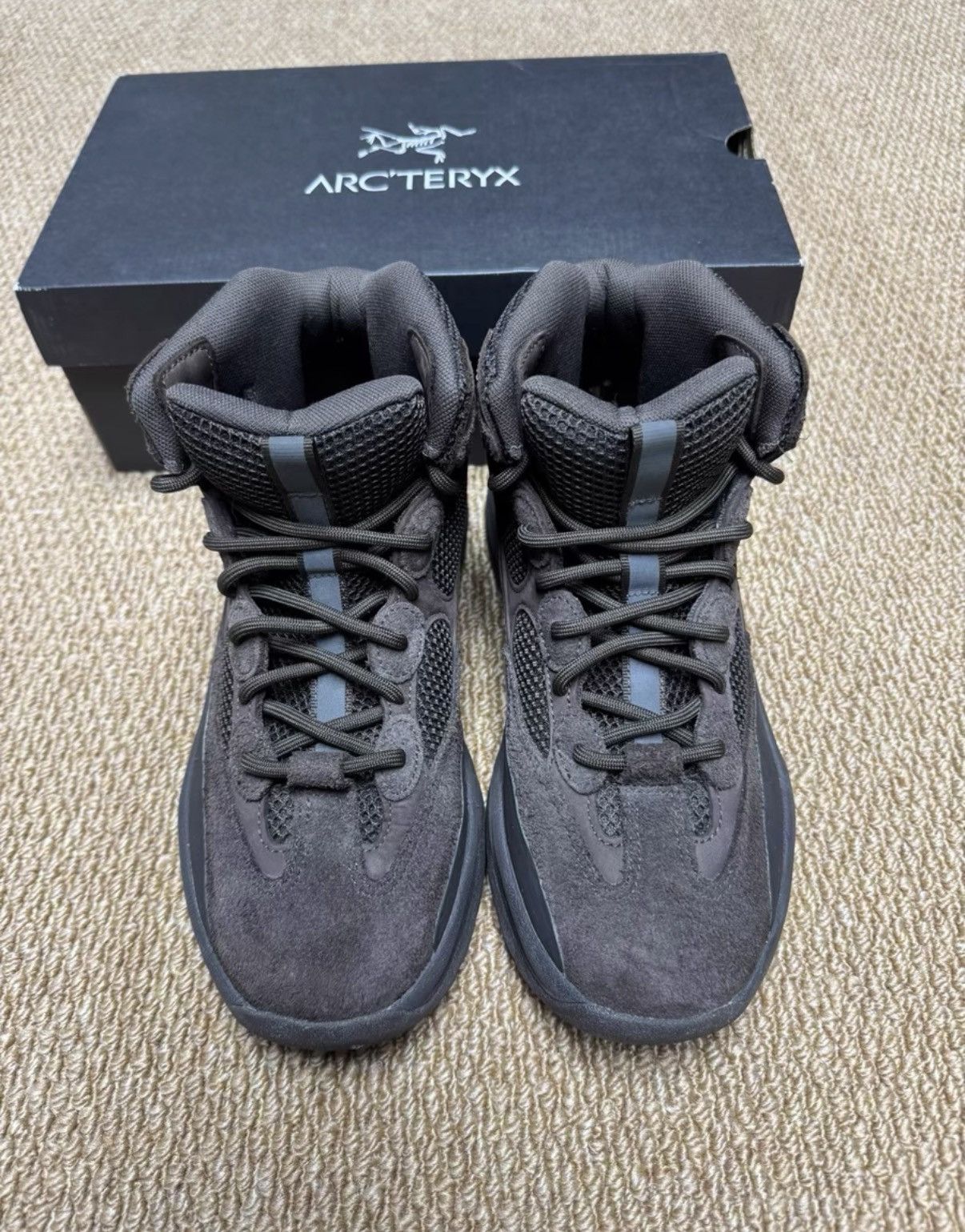 Adidas Adidas Yeezy DSRT Boot Oil Dark brown colorway K37 Size US 8 / EU 41 - 8 Thumbnail
