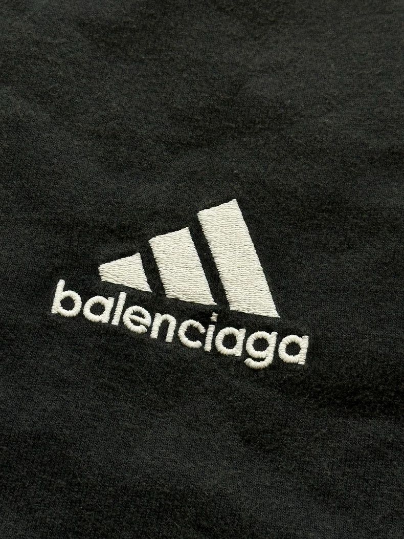 Balenciaga Balenciaga Color-block Retro Worn Short Sleeve T-Shirt Size US XL / EU 56 / 4 - 3 Thumbnail
