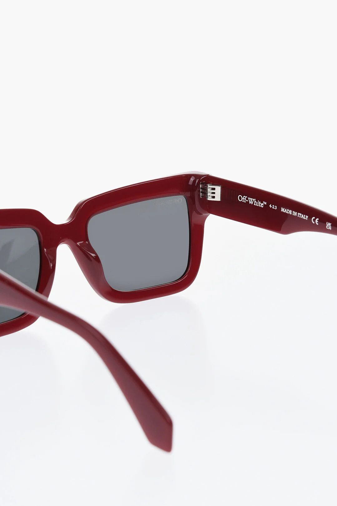 Off-White og1mm0426 Size: OS / Oversized Sunglasses in Burgundy Size ONE SIZE - 3 Thumbnail