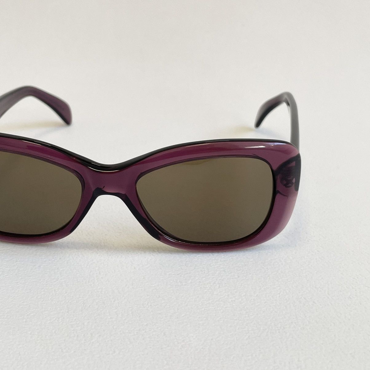 Cutler and Gross ‘Clear Purple’ 70s Rounded Edge Sunglasses Size ONE SIZE - 2 Thumbnail
