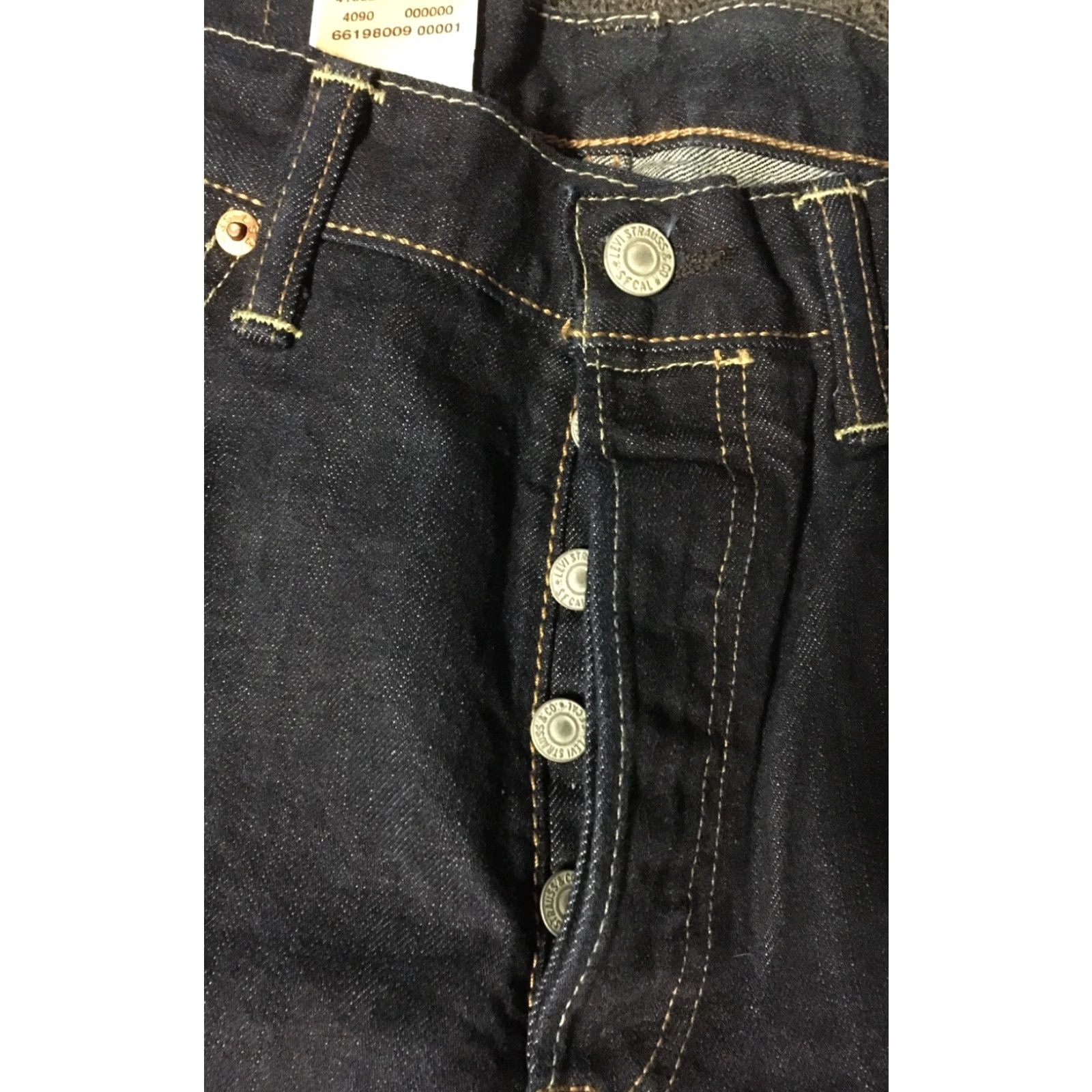 Levi's VINTAGE Levi’s 501 Jeans Button Fly Straight Denim Blue 33/30 Men Regular 80s 90s Grunge Cowboy Trucker Skate Size US 33 - 6 Thumbnail