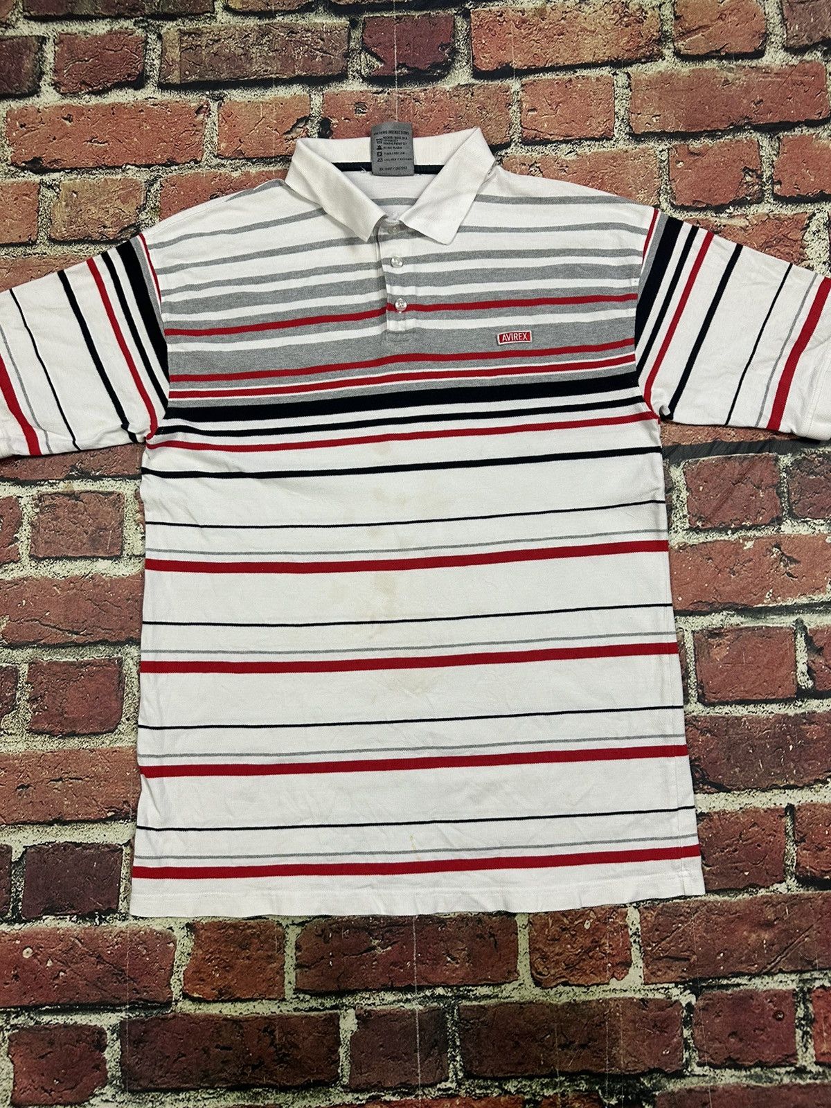 Avirex Vintage Avirex White Black Red Stripe Y2K Hip Hop Polo Shirt Size US XL / EU 56 / 4 - 3 Thumbnail