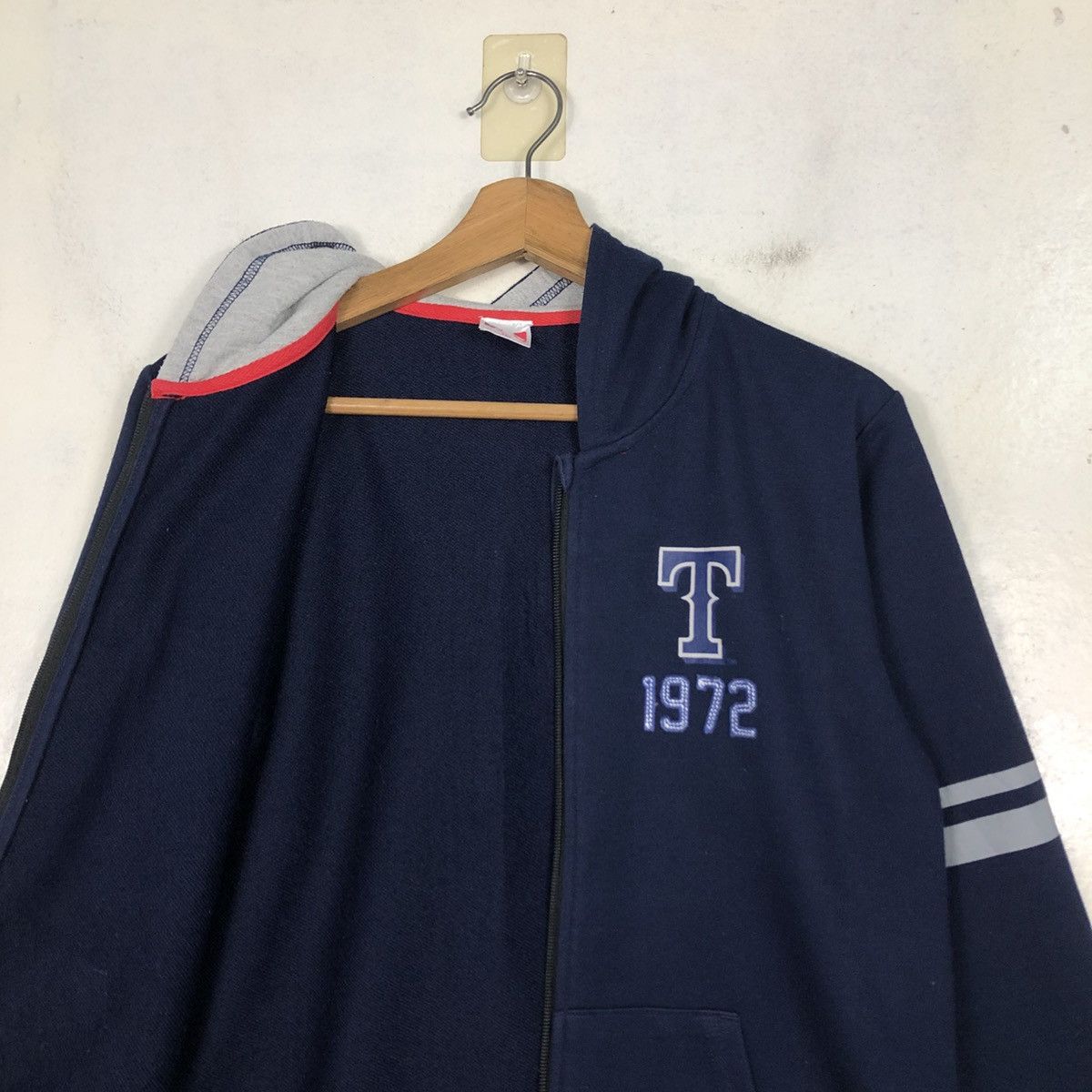 Japanese Brand 📌Major League Baseball Sweatshirt Size US M / EU 48-50 / 2 - 14 Thumbnail