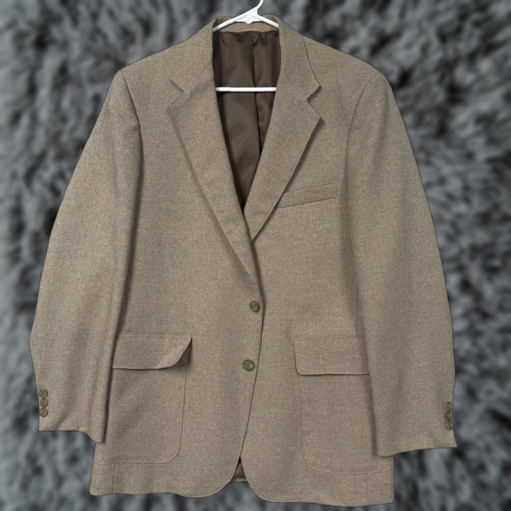 Levi's VINTAGE Levi's Action Suit Blazer 2 Piece Suit Jacket Single-Breasted Beige Mens 42R Formal Wedding 70s 80s Stay-Prest Size 42R - 1 Thumbnail