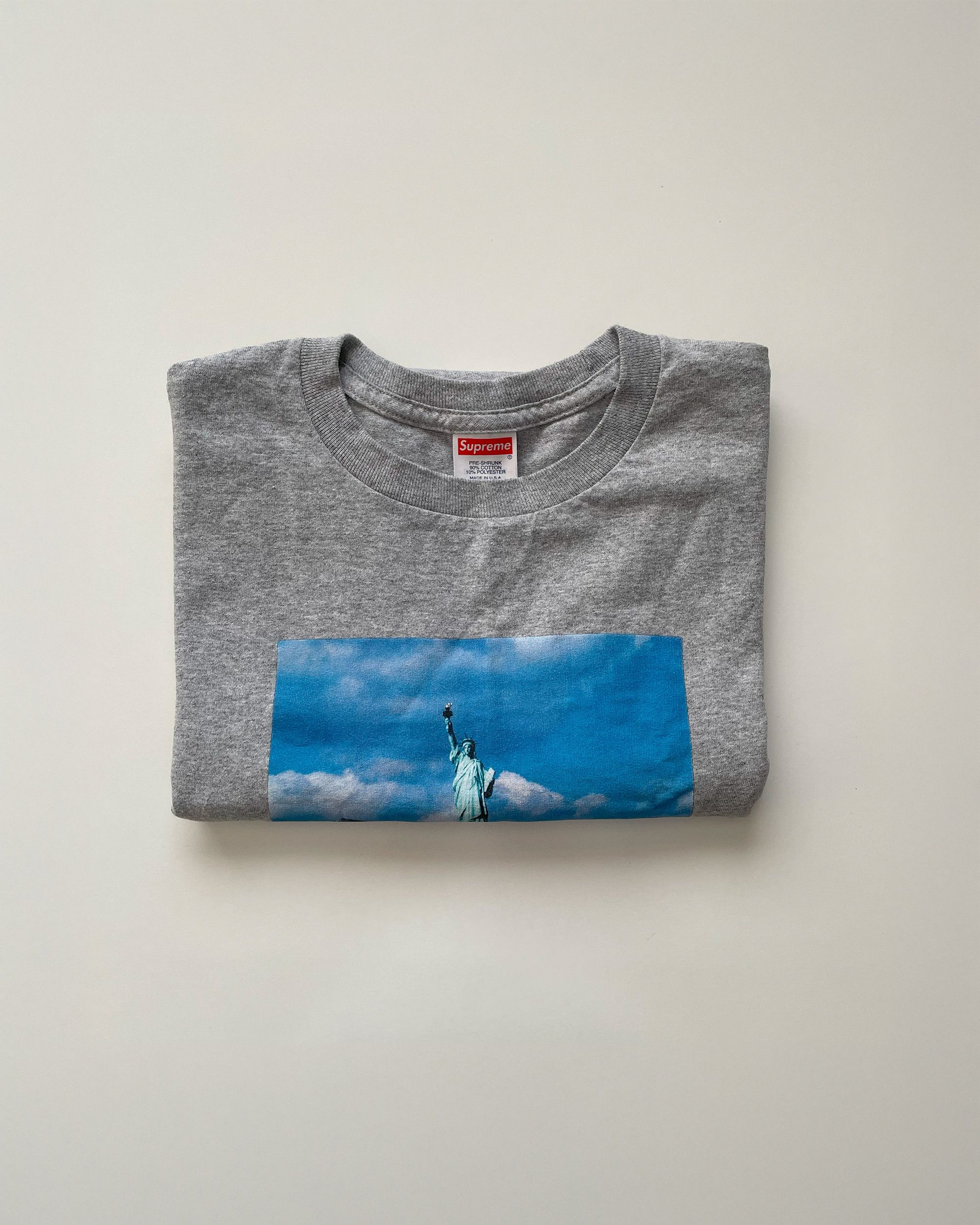 Supreme Supreme NYC Trash T-Shirt Size US S / EU 44-46 / 1 - 5 Thumbnail
