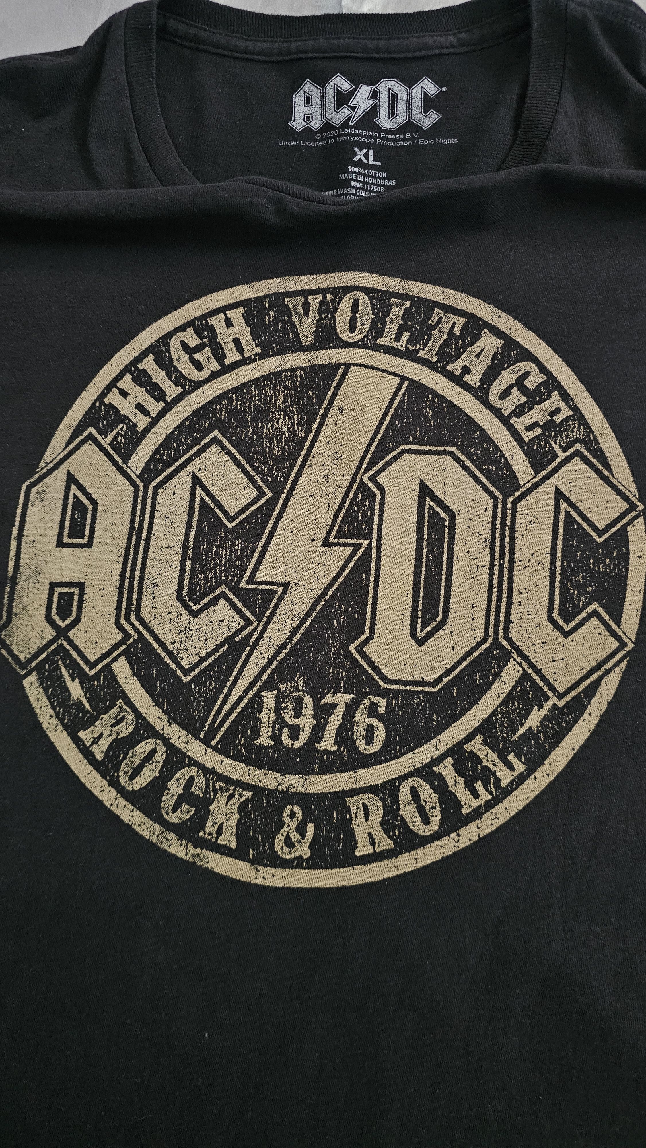 AC/DC AC/DC High Voltage T-Shirt 2020 Print XL Size US XL / EU 56 / 4 - 3 Thumbnail