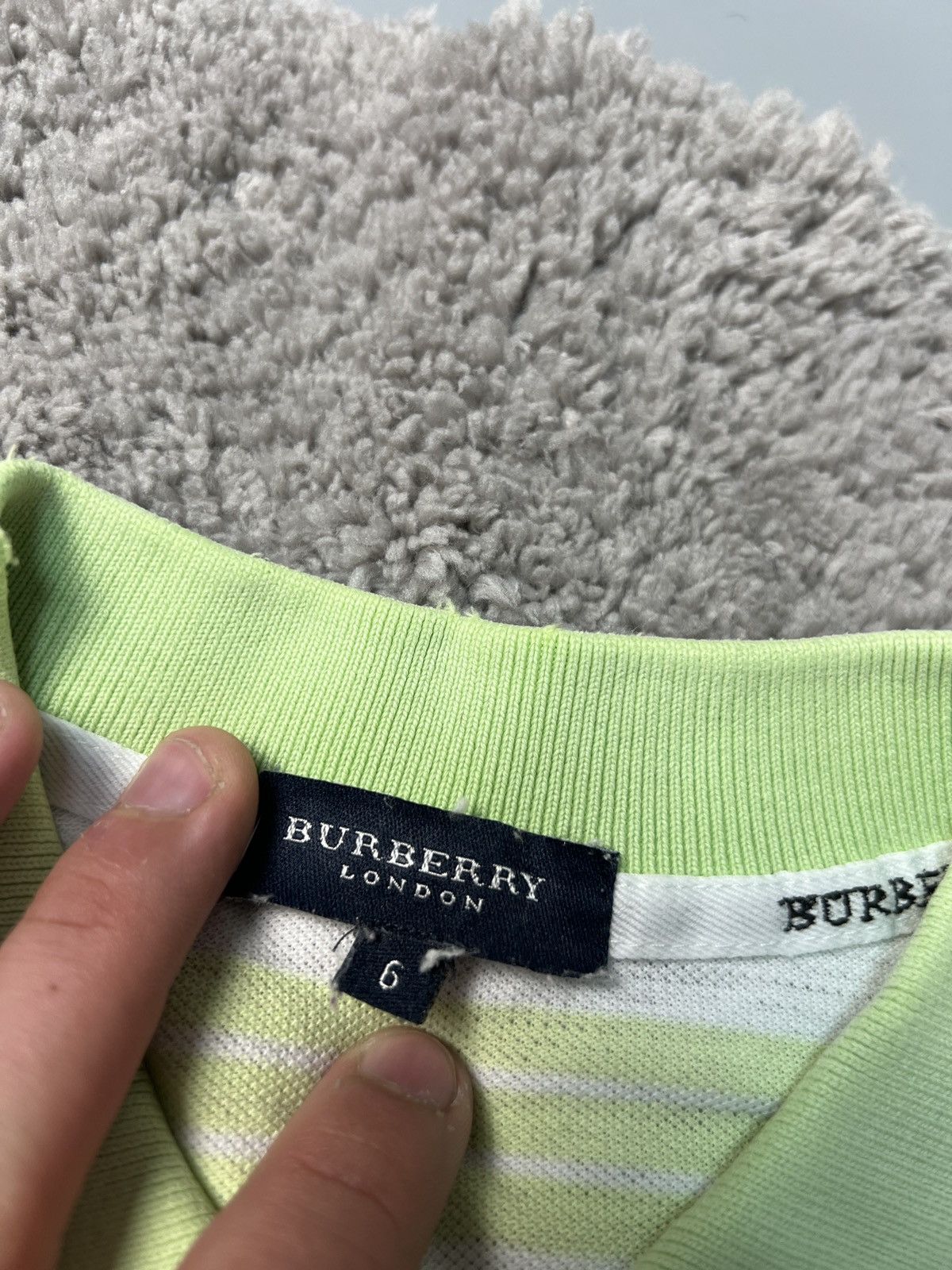 Burberry Vintage Burberry London T-shirt Rare Size US M / EU 48-50 / 2 - 4 Thumbnail