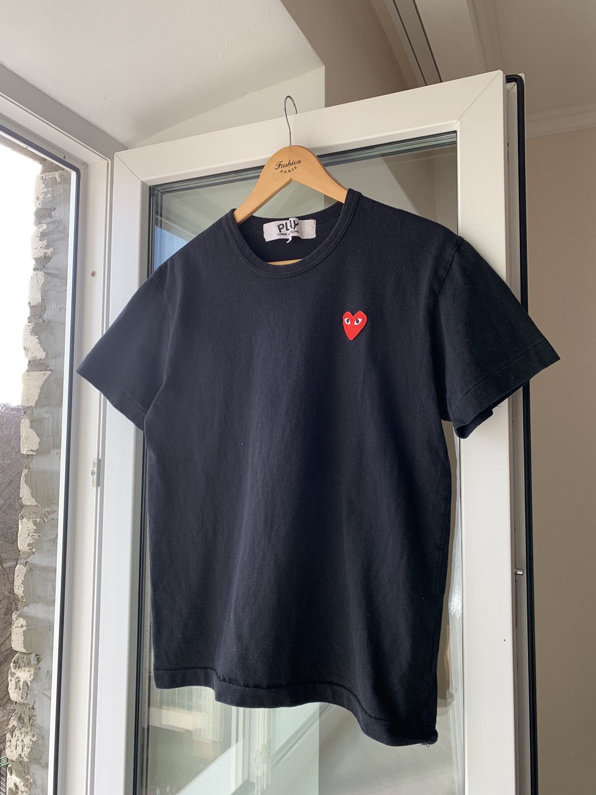 Comme des Garcons × Comme des Garcons PLAY × Japanese Brand 🔥PLAY COMME DES GARÇONS T-SHIRT Size US M / EU 48-50 / 2 - 5 Thumbnail