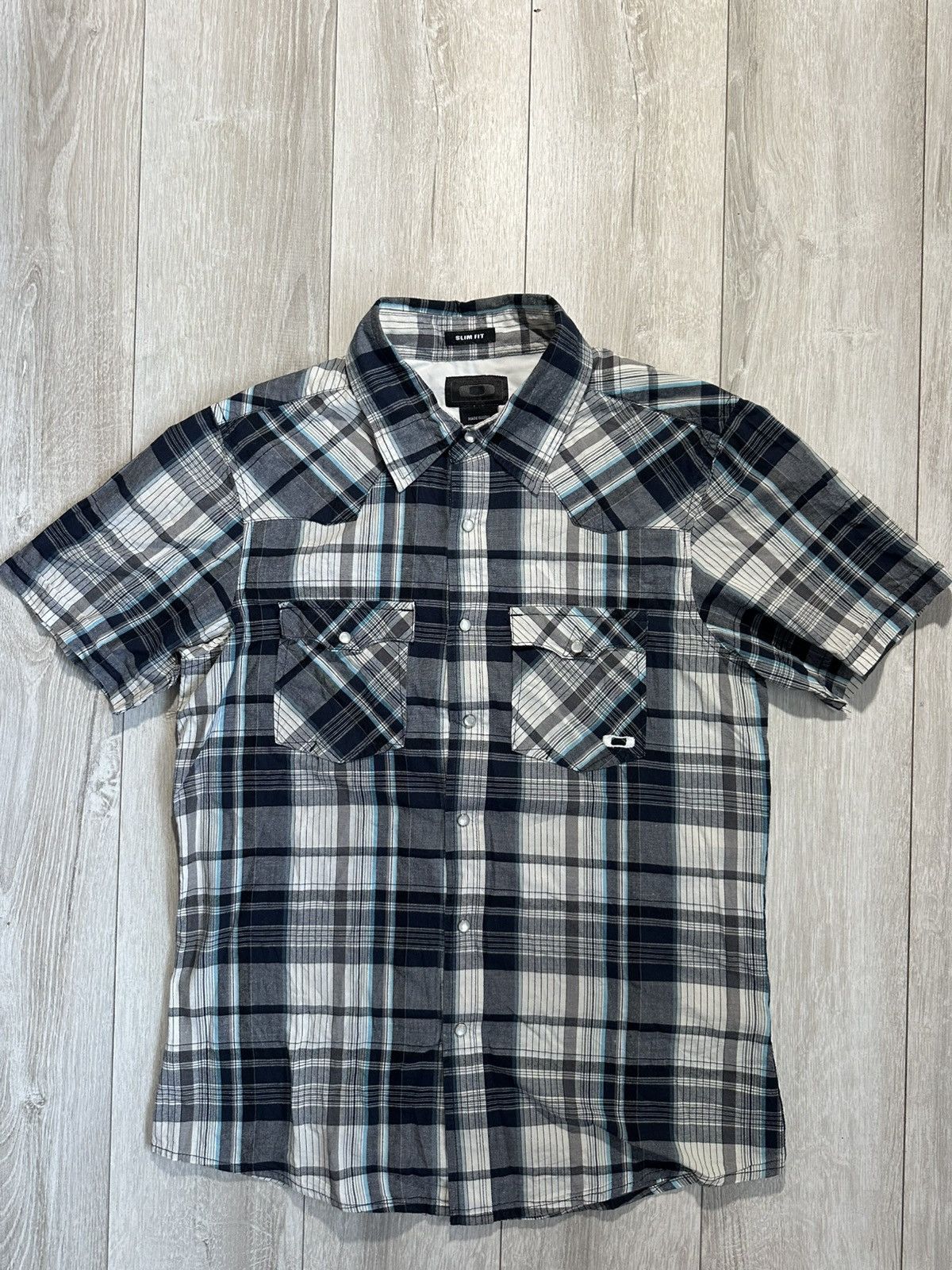 Oakley Oakley vintage shirt Size US S / EU 44-46 / 1 - 2 Thumbnail