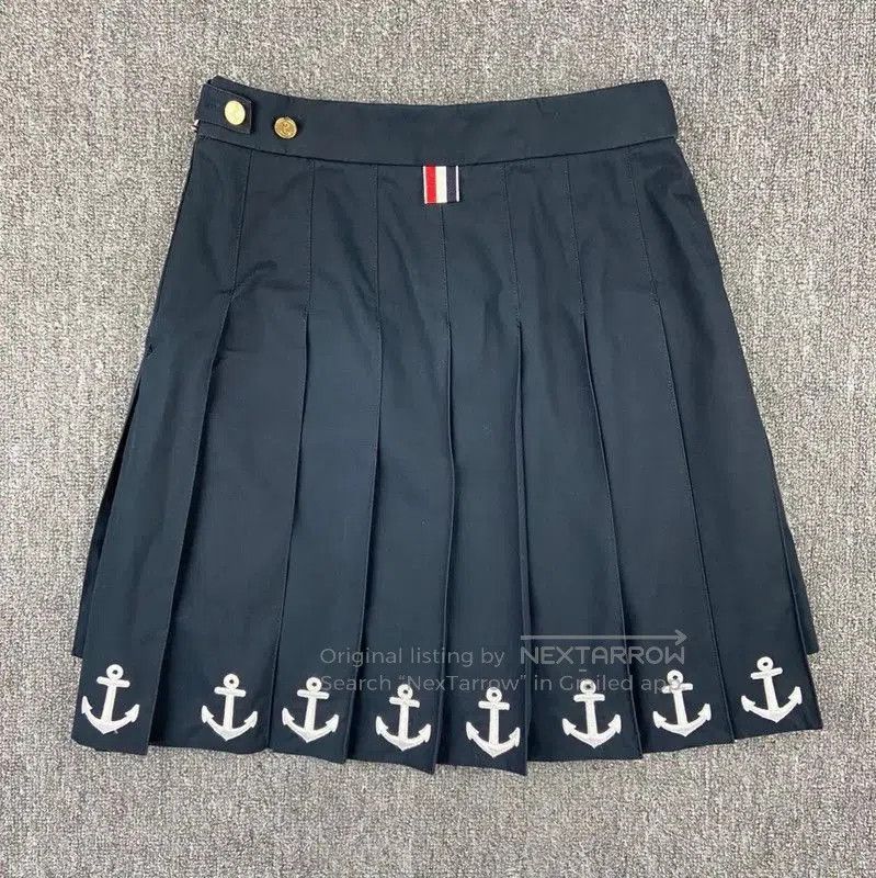 Thom Browne Thom Browne Black Cotton Pleated Skirt . Size 27" / US 4 / IT 40 - 4 Thumbnail