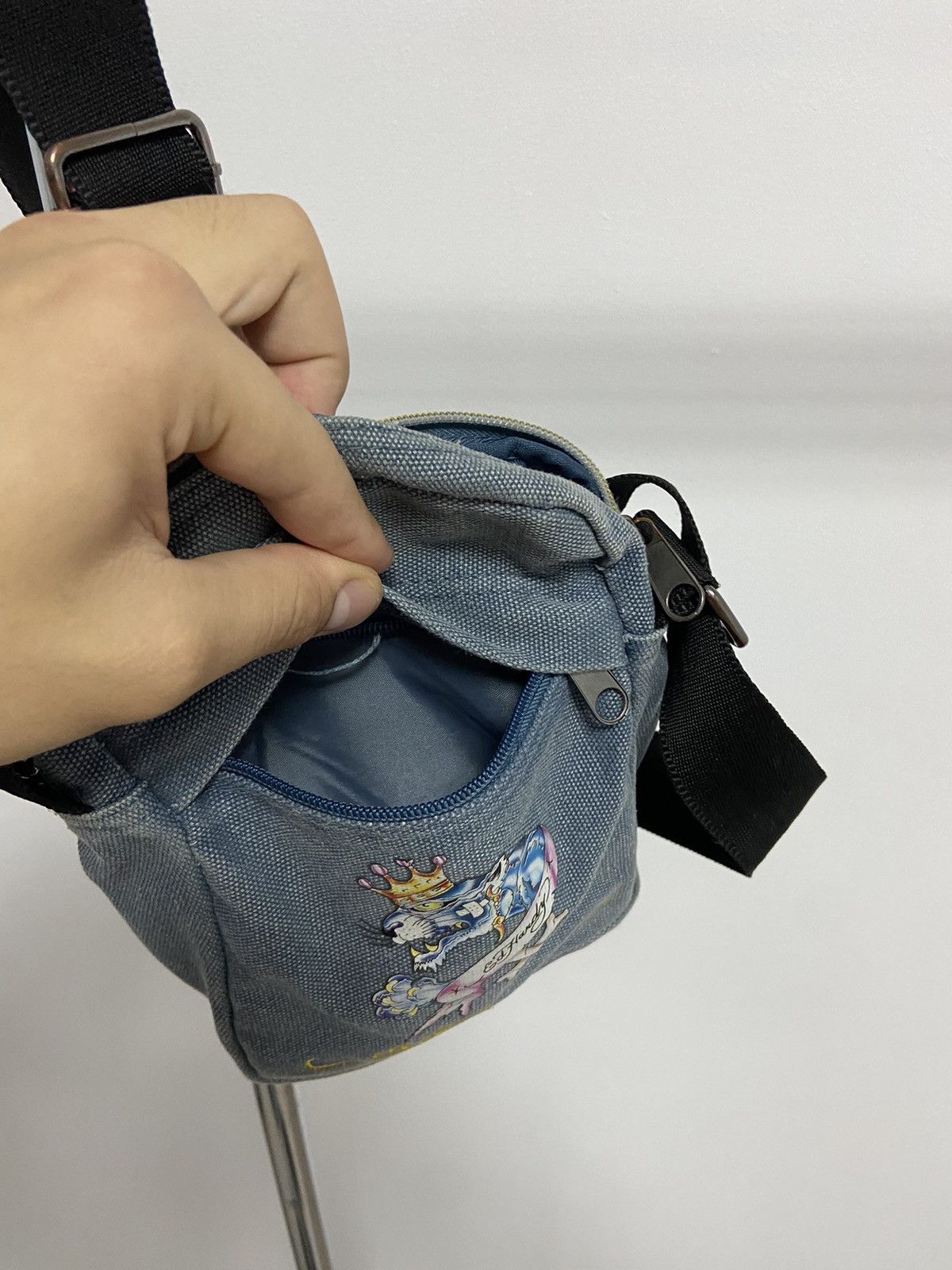 Ed Hardy × Vintage Ed hardy Vintage Shoulder Small Bag Small Logo Messenger Size ONE SIZE - 4 Thumbnail