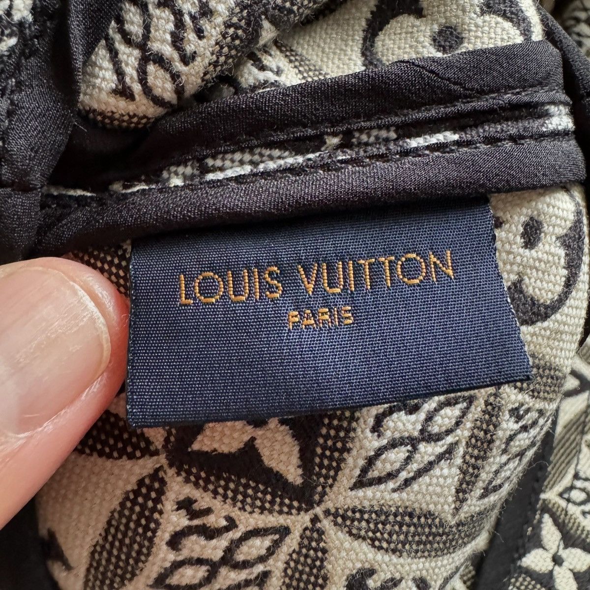 Louis Vuitton LOUIS VUITTON hat marked S see real tape measurements in pho Size ONE SIZE - 22 Thumbnail
