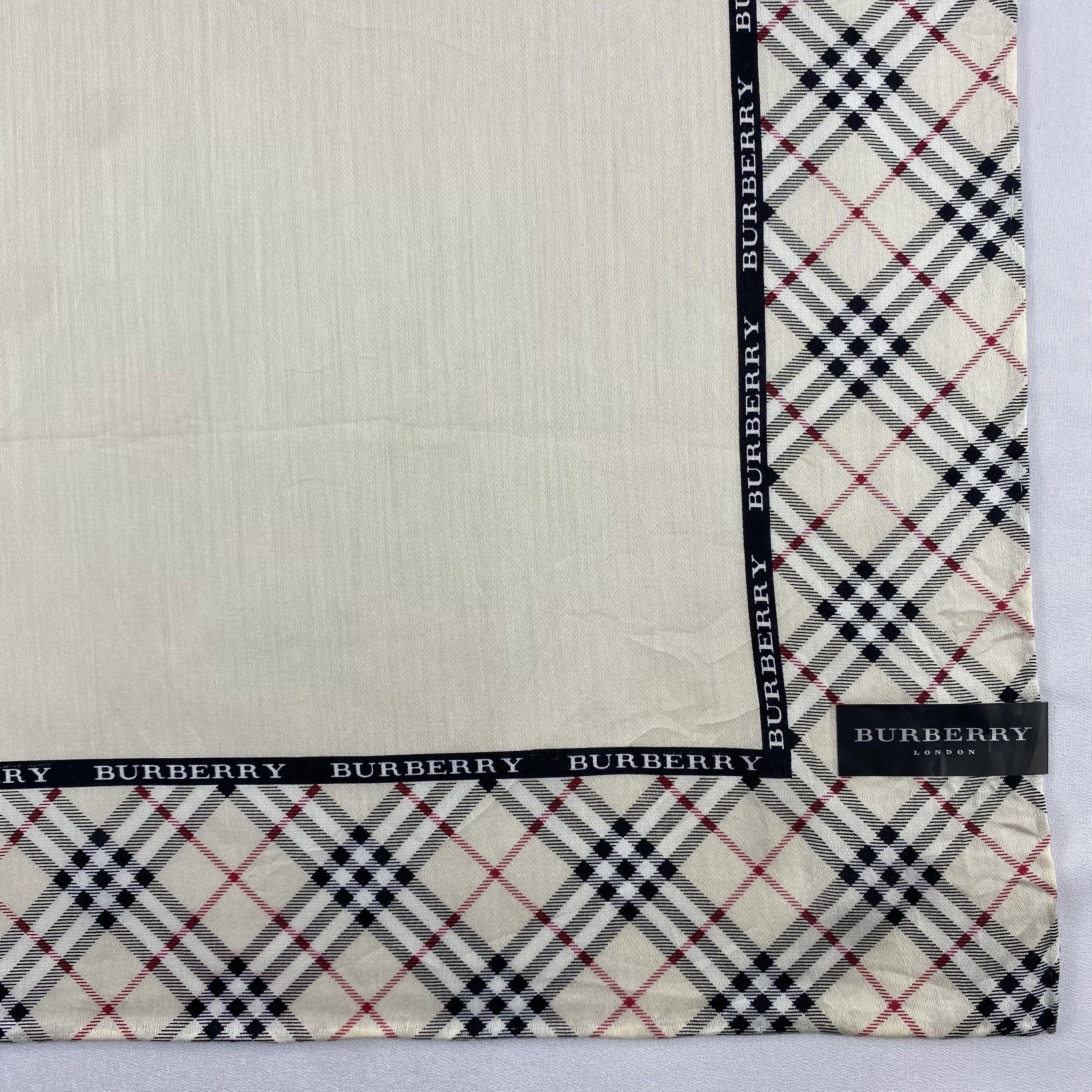 Burberry Burberry Handkerchief / Bandana / Neckerchief C868 Size ONE SIZE - 5 Thumbnail