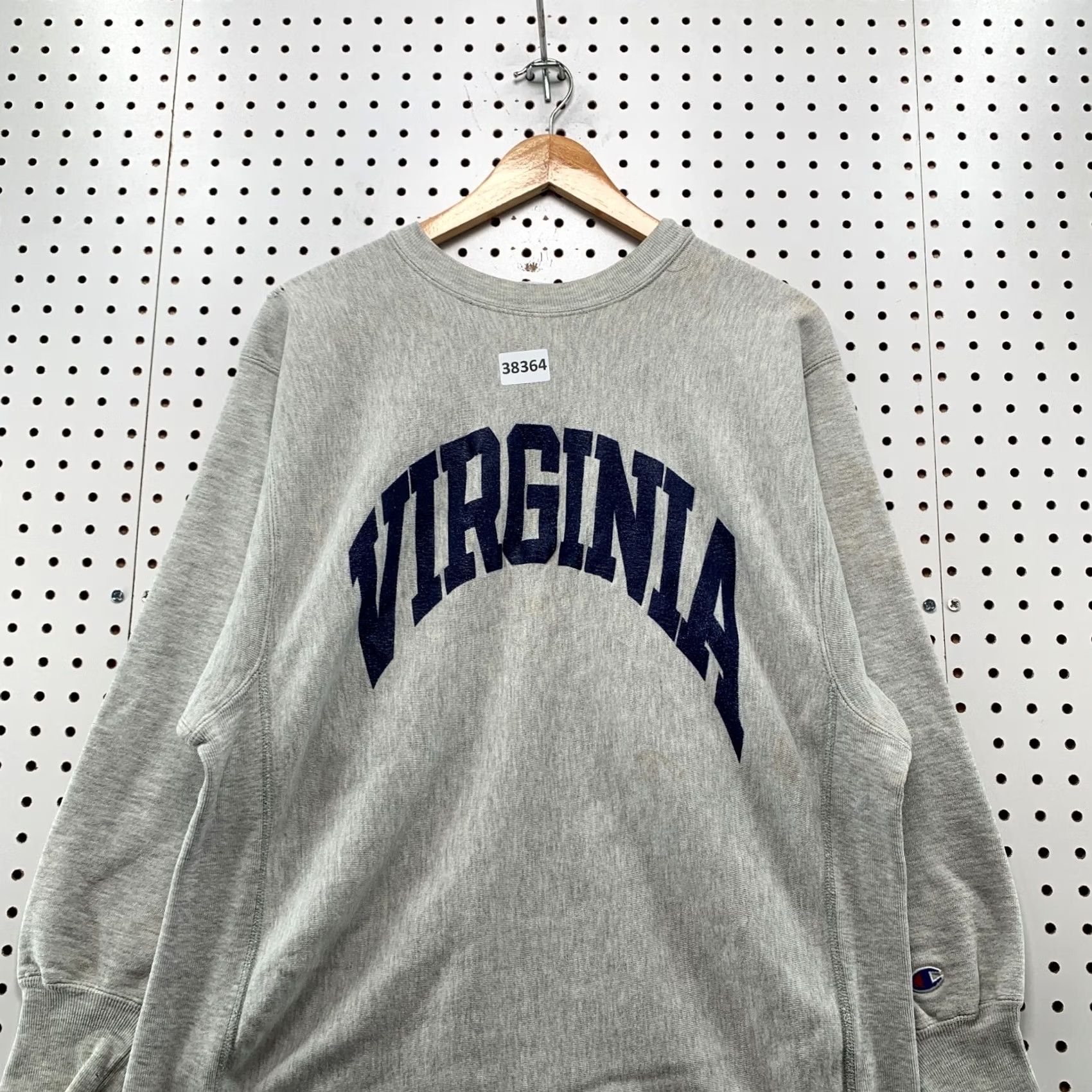 Champion VINTAGE Virginia Cavaliers Sweatshirt Men 2XL Gray Champion Reverse Weave 90s USA University Crew Neck Long Sleeve Pullover Fleece Sweatshirt Mens Size US XXL / EU 58 / 5 - 2 Thumbnail