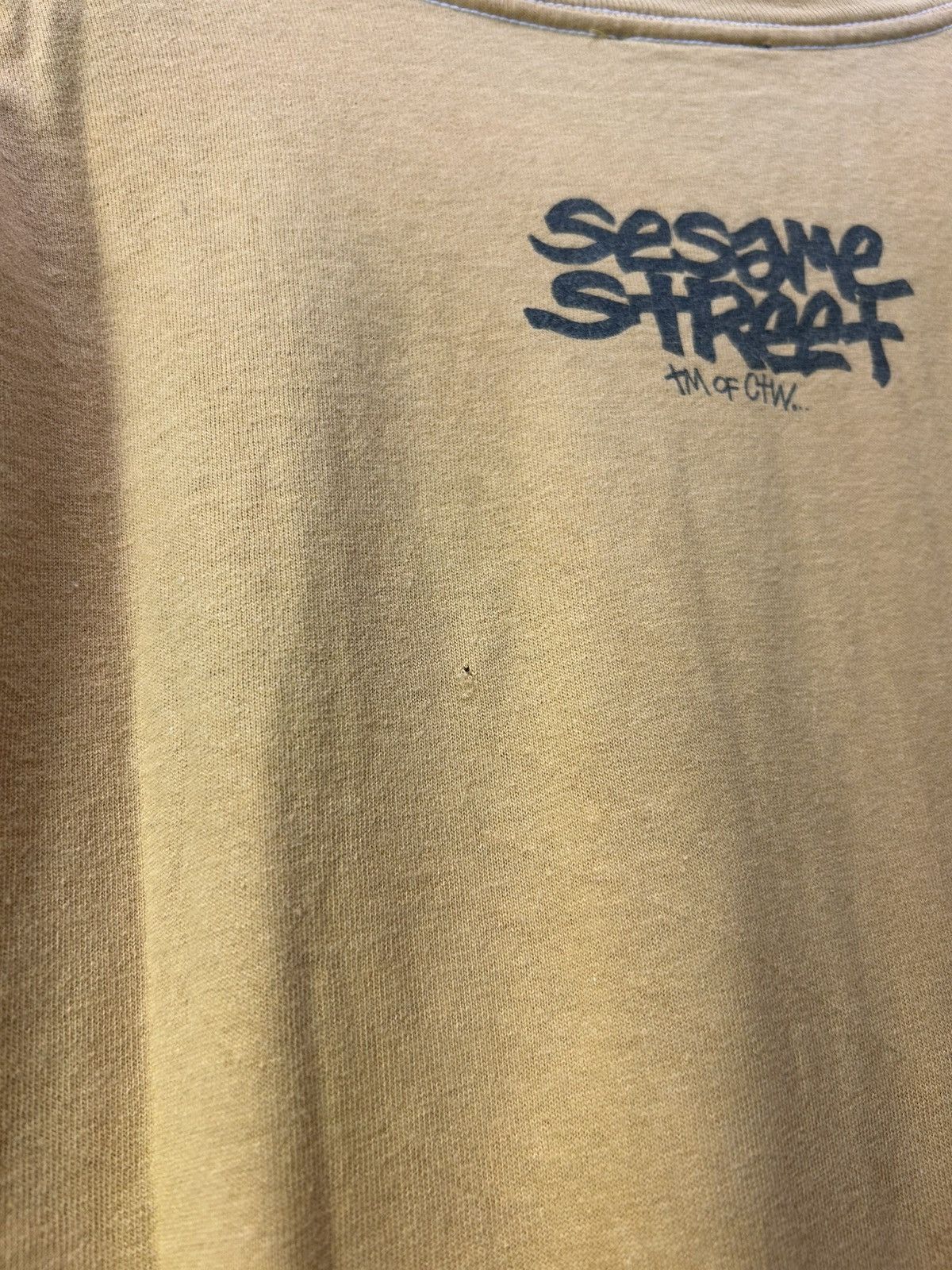 Vintage Sesame Street Ernie And Bert Famous The World Over Vintage Size US L / EU 52-54 / 3 - 8 Thumbnail