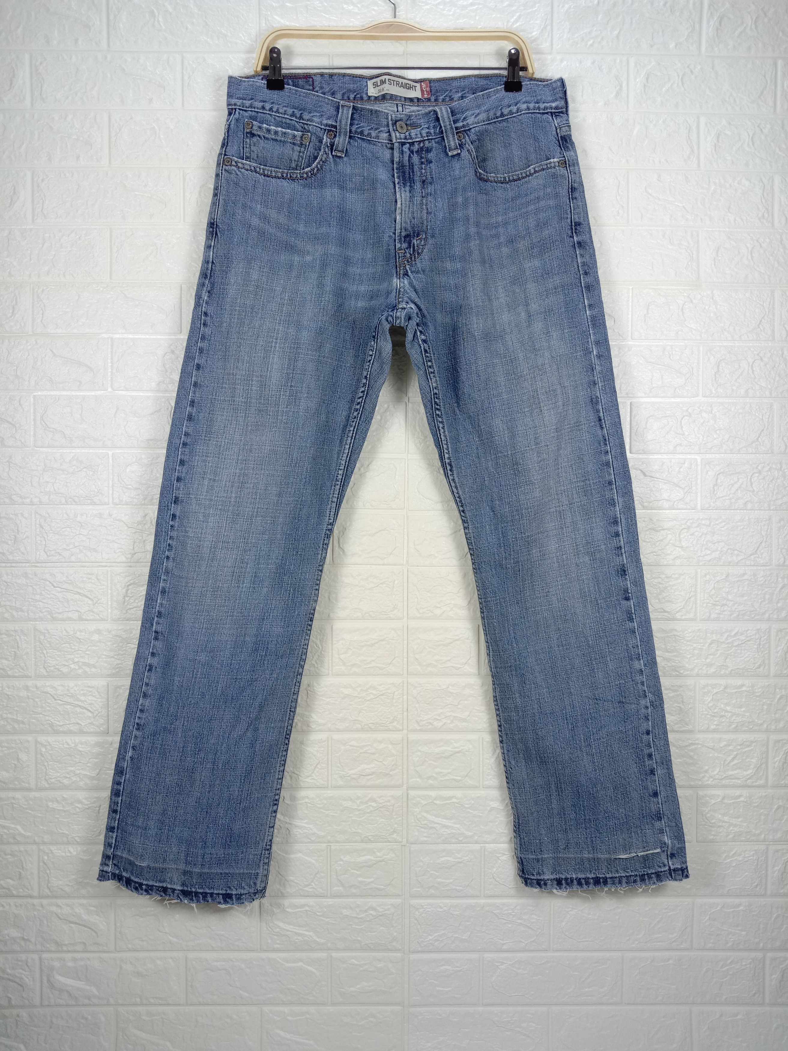 Levi's Vintage Levi's 514 Jeans Blue Wash Slim Straight Denim Size US 34 / EU 50 - 1 Thumbnail