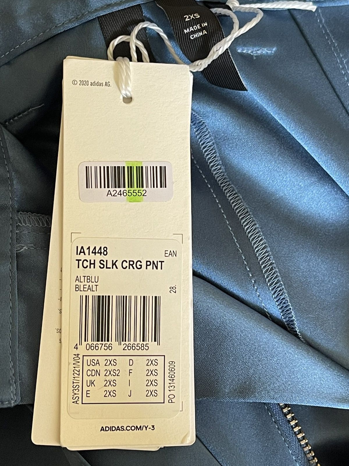 Adidas × Y-3 Adidas Y-3 Yohji Yamamamoto silk cargo pants Size 24" / US 00 / IT 34 - 18 Thumbnail
