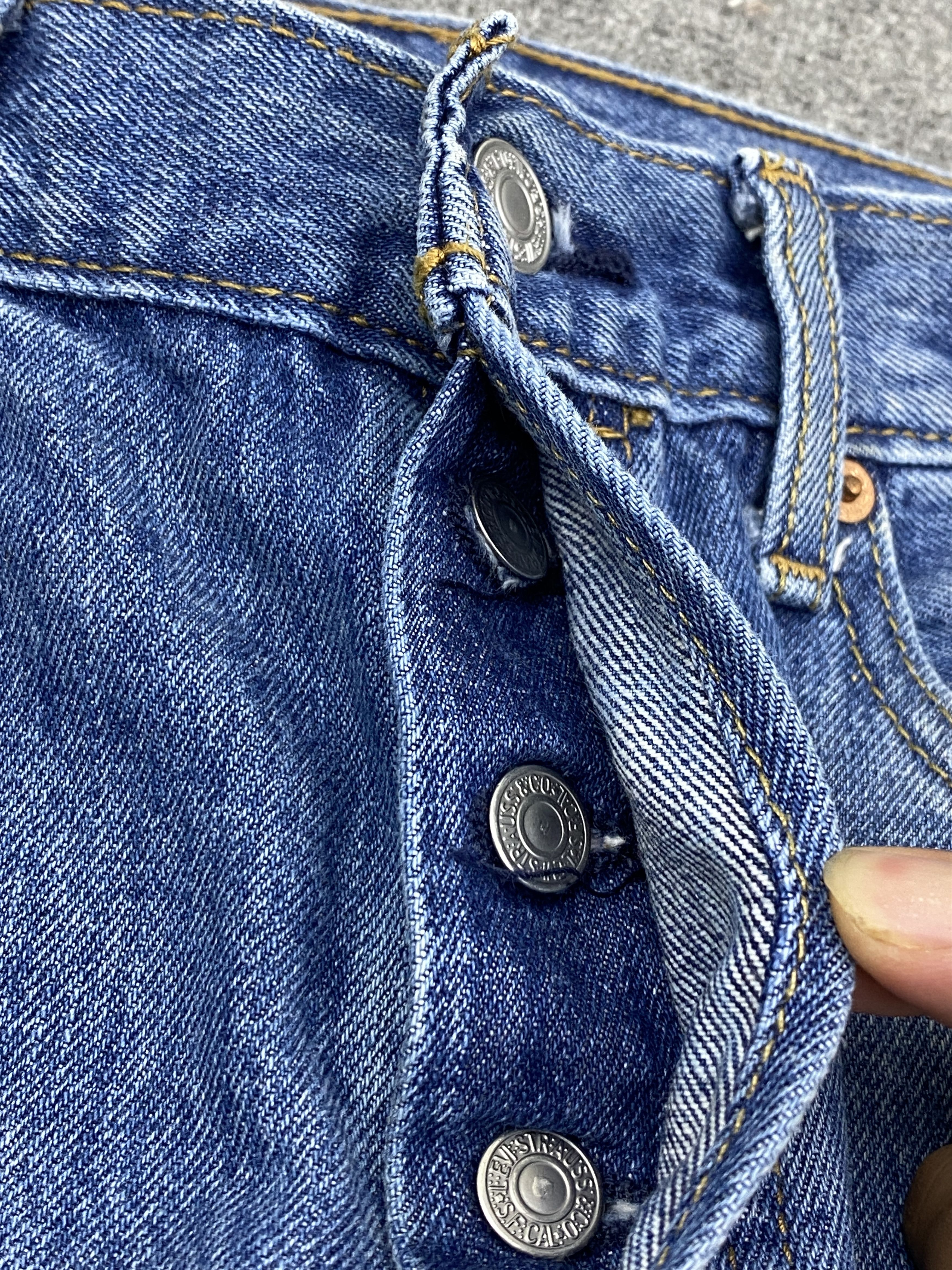 Levi's Vintage Levis 501 Faded Blue Jeans DP2772 Size US 30 / EU 46 - 15 Thumbnail