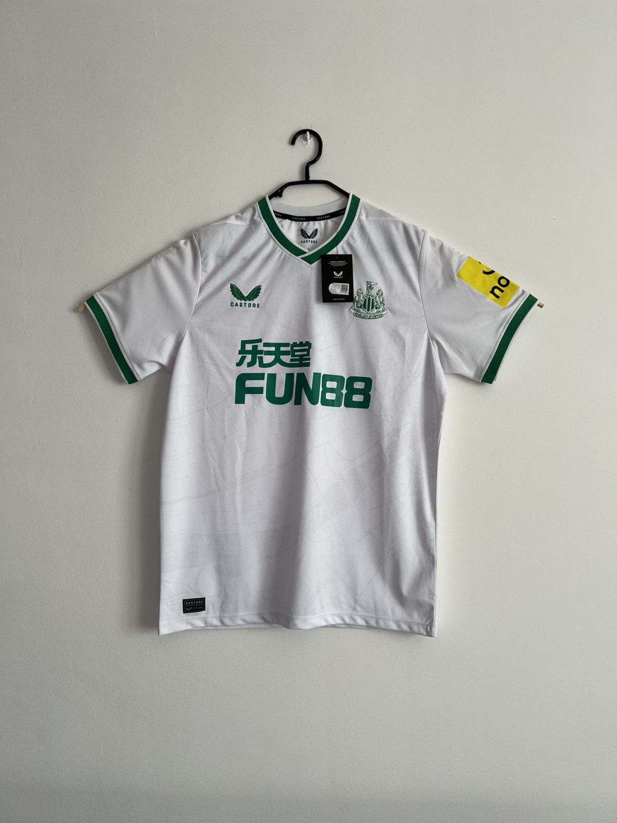 Castore 2022 2023 Newcastle United Castore Third Kit Soccer Jersey M Size US L / EU 52-54 / 3 - 1 Thumbnail