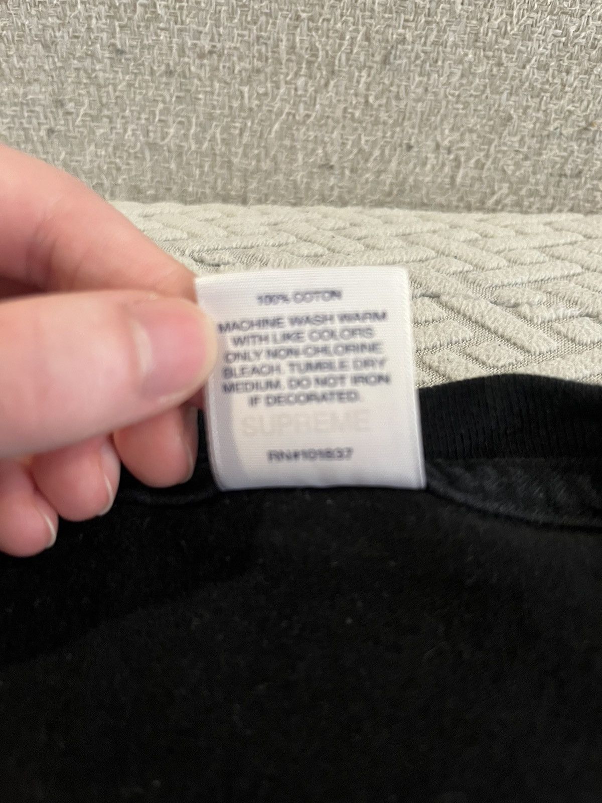 Kaws × Supreme supreme x Kaws box logo Size US M / EU 48-50 / 2 - 3 Thumbnail