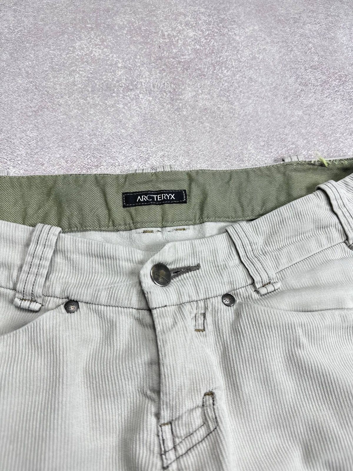 Arc'teryx Arc'teryx Womans Relaxed Fit Cargo Trousers Pants 6 Size 28" / US 6 / IT 42 - 6 Thumbnail