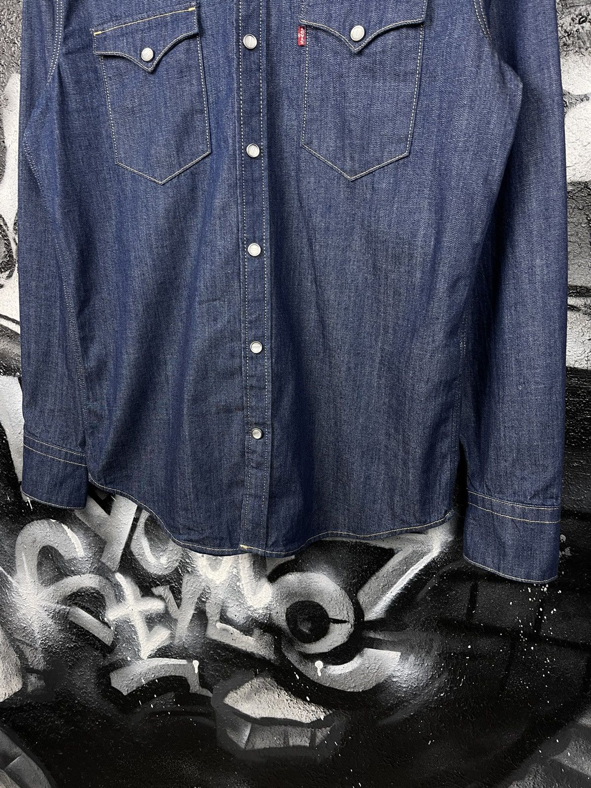 Levi's Vintage Clothing Levi’s Barstow Western Standard Denim Shirt Men’s Size M Size US M / EU 48-50 / 2 - 5 Thumbnail