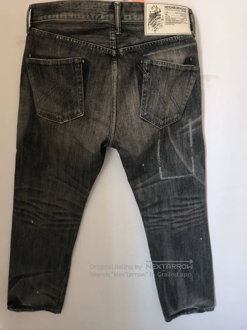 Neighborhood Neighborhood size M Distressed Washed Jeans Size US 27 - 5 Thumbnail