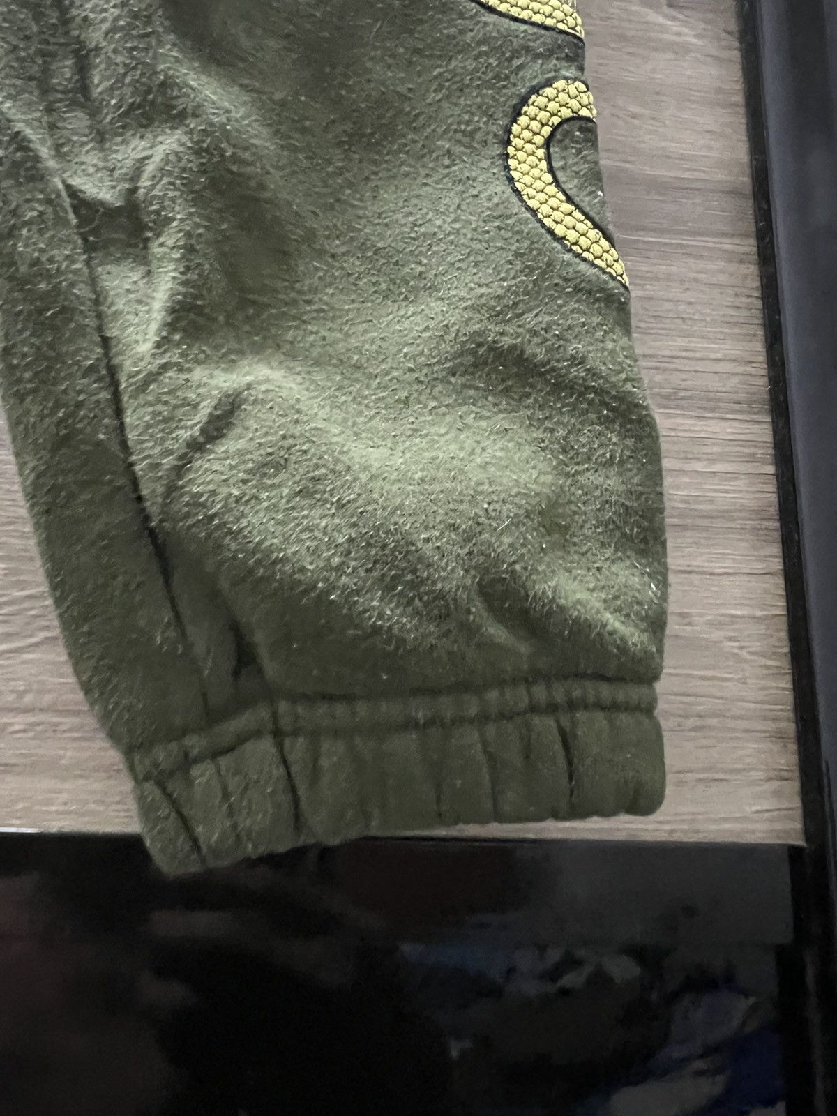 Forever 21 Forever 21 jogger pants embroidery dragon🐉 Size US 32 / EU 48 - 4 Thumbnail