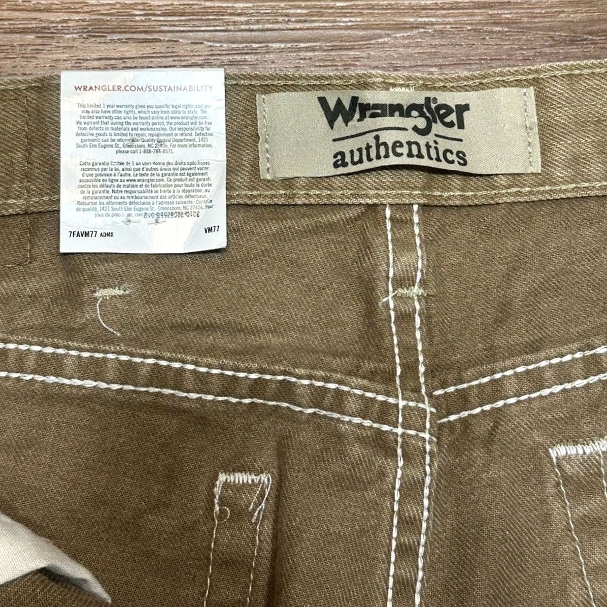 Wrangler Improved Title: Wrangler Mens Regular Fit Classic 5-Pocket Brown Flex Jeans 34x30 Size US 34 / EU 50 - 4 Thumbnail