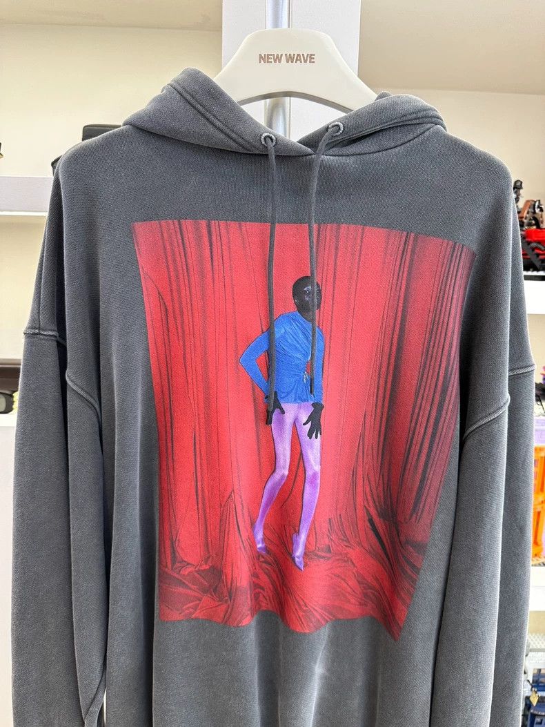 Balenciaga Balenciaga Old Hooded Sweatshirt with Figure Print hoodie 2 Size US XS / EU 42 / 0 - 5 Thumbnail