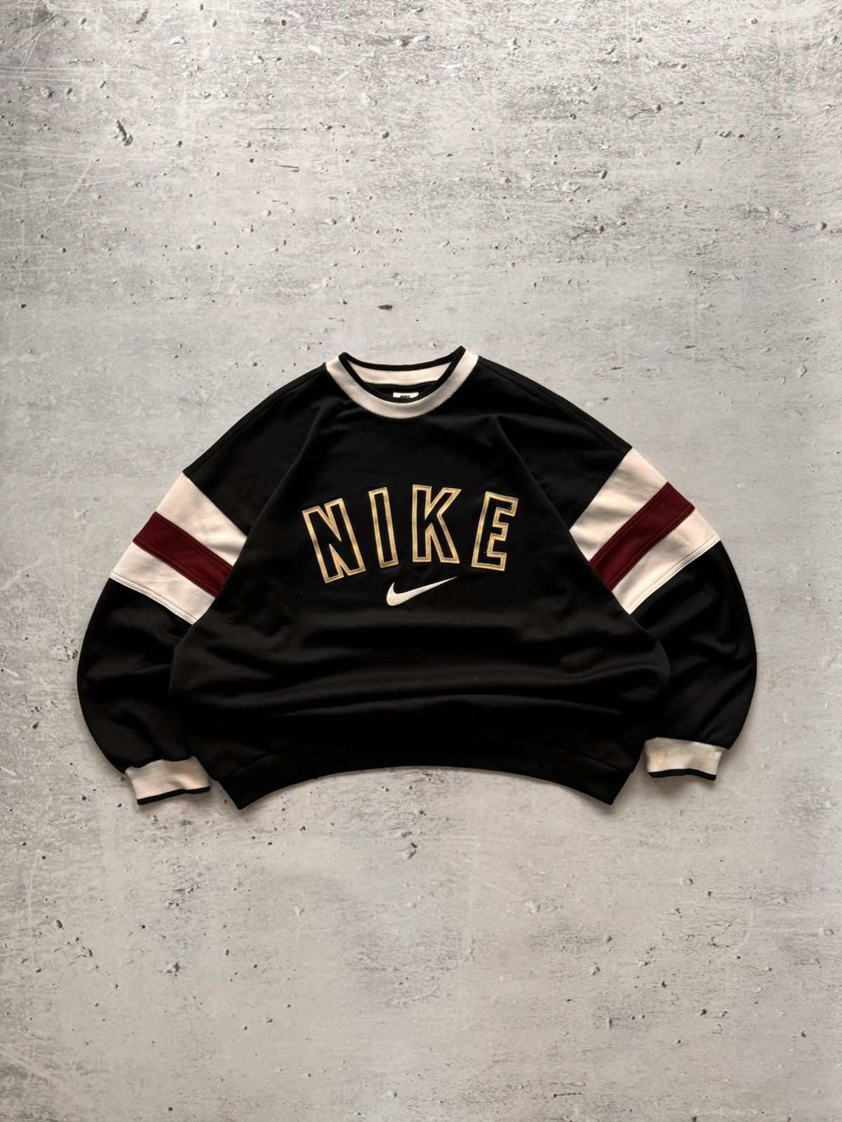 Nike × Vintage NIKE VINTAGE CENTER LOGO OVERSIZE BOXY SWEATSHIRT Size US XL / EU 56 / 4 - 1 Thumbnail